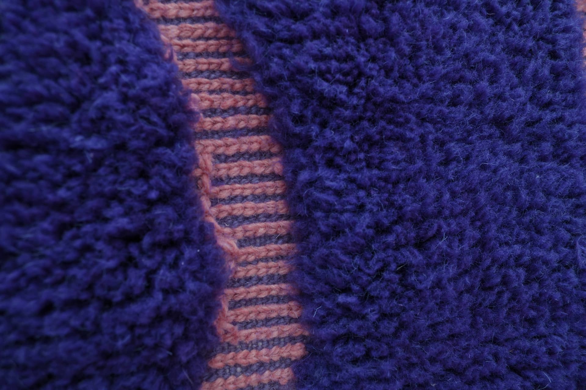 Blue Wavy Line Beni Mrirt Rug
