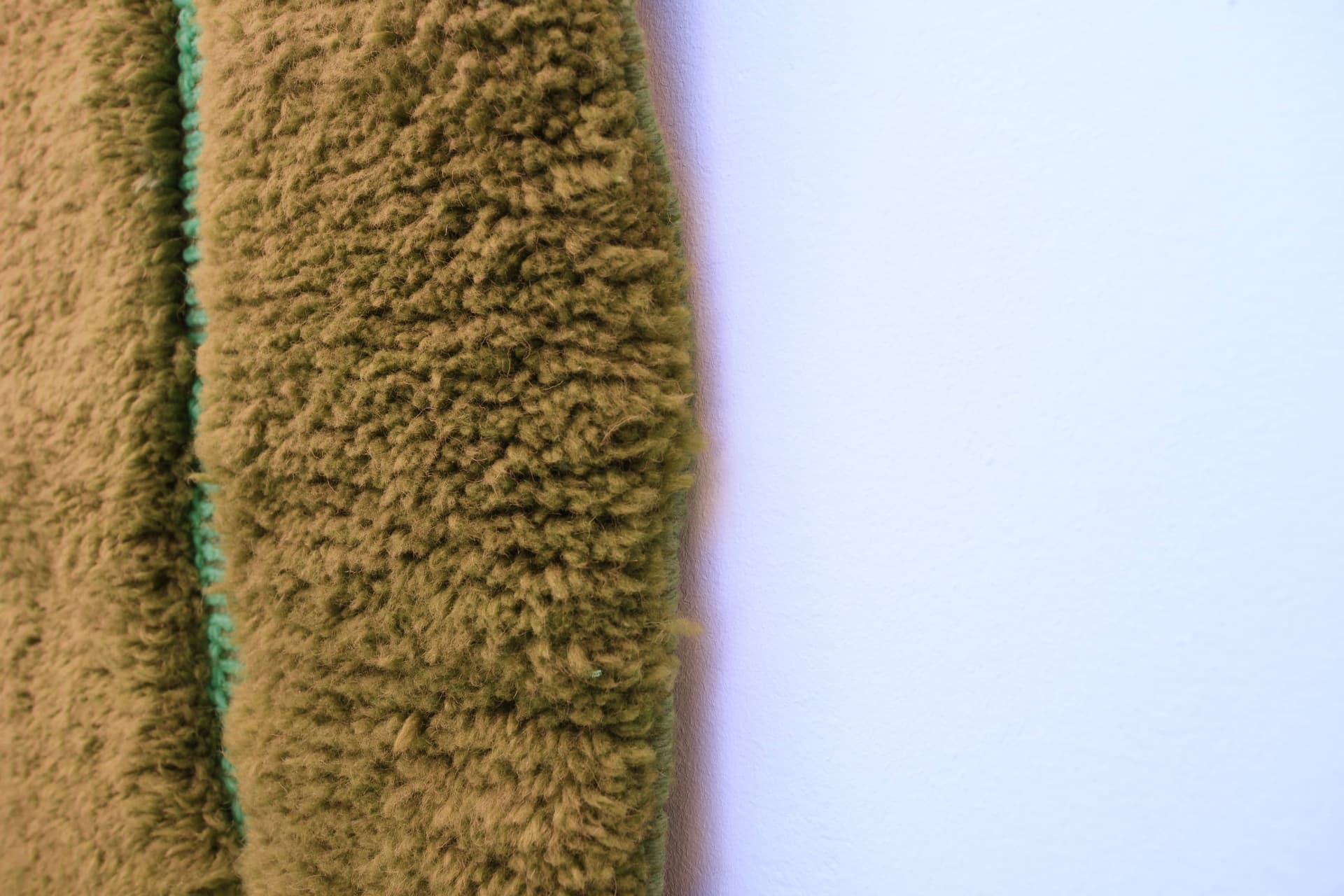 Olive Crossing Line Beni Mrirt Rug