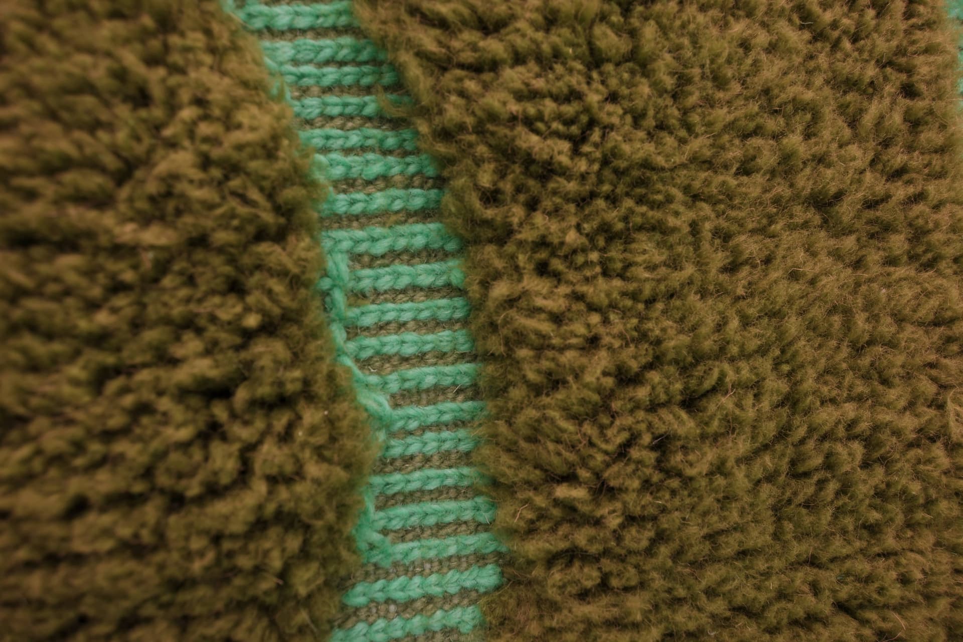 Olive Crossing Line Beni Mrirt Rug