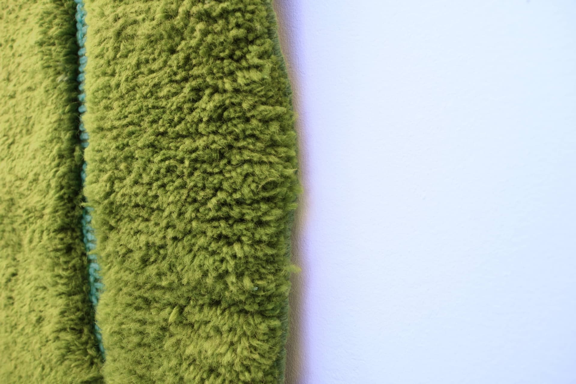 Olive Wavy Line Beni Mrirt Rug
