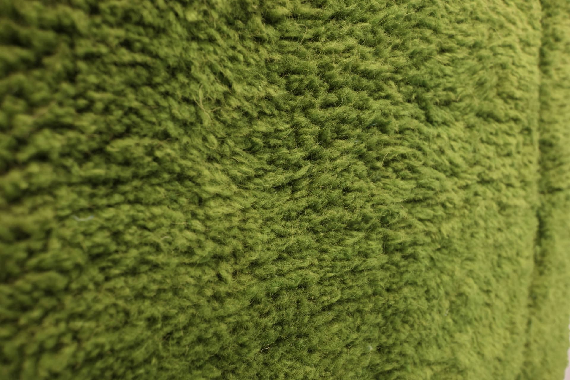 Olive Wavy Line Beni Mrirt Rug
