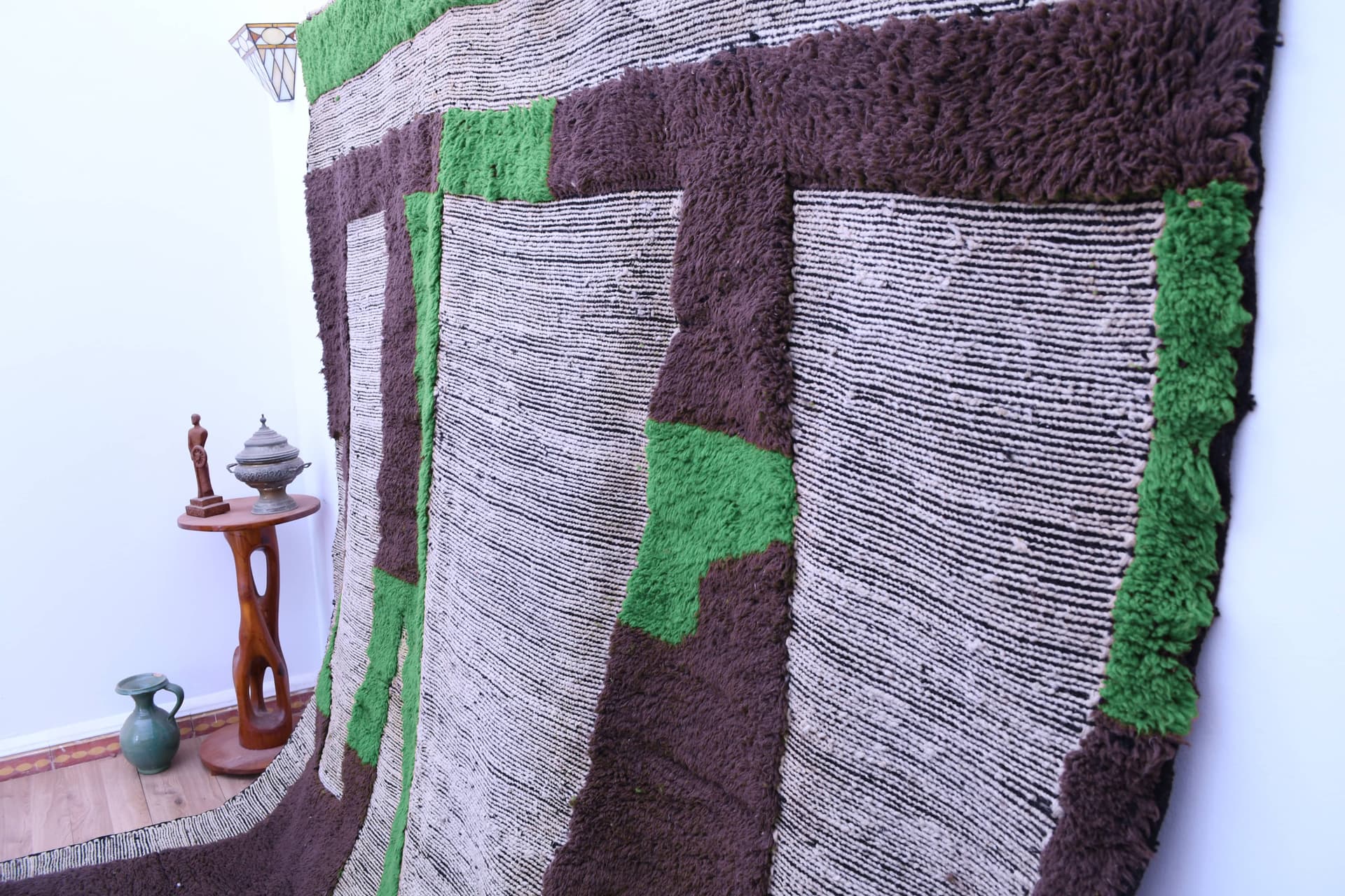 Neutral Green Abstract Beni Mrirt Rug