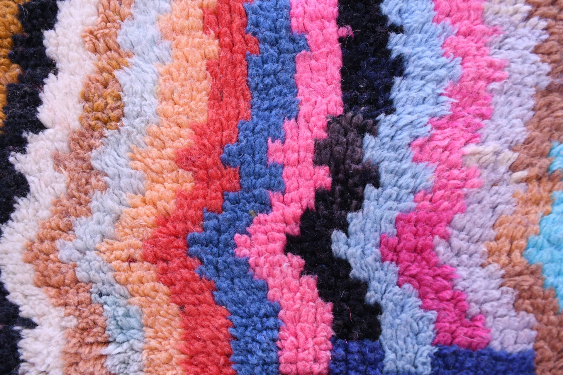 Multicolor Abstract Beni Mrirt Rug