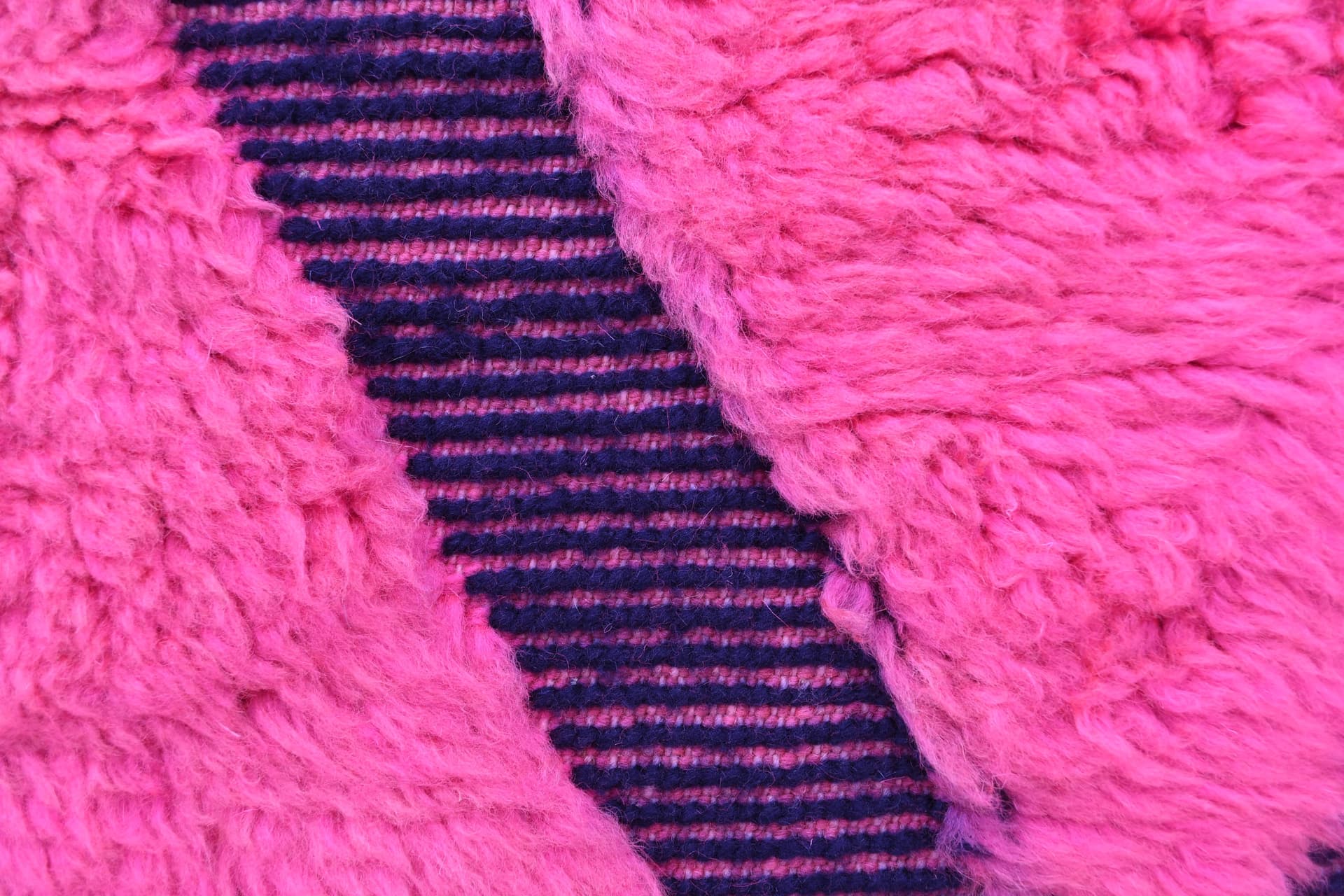Moroccan Rug Handmade Wool 7x9 - Pink Black Geometric Boho Area Rug for Living Room Bedroom - Mrirt