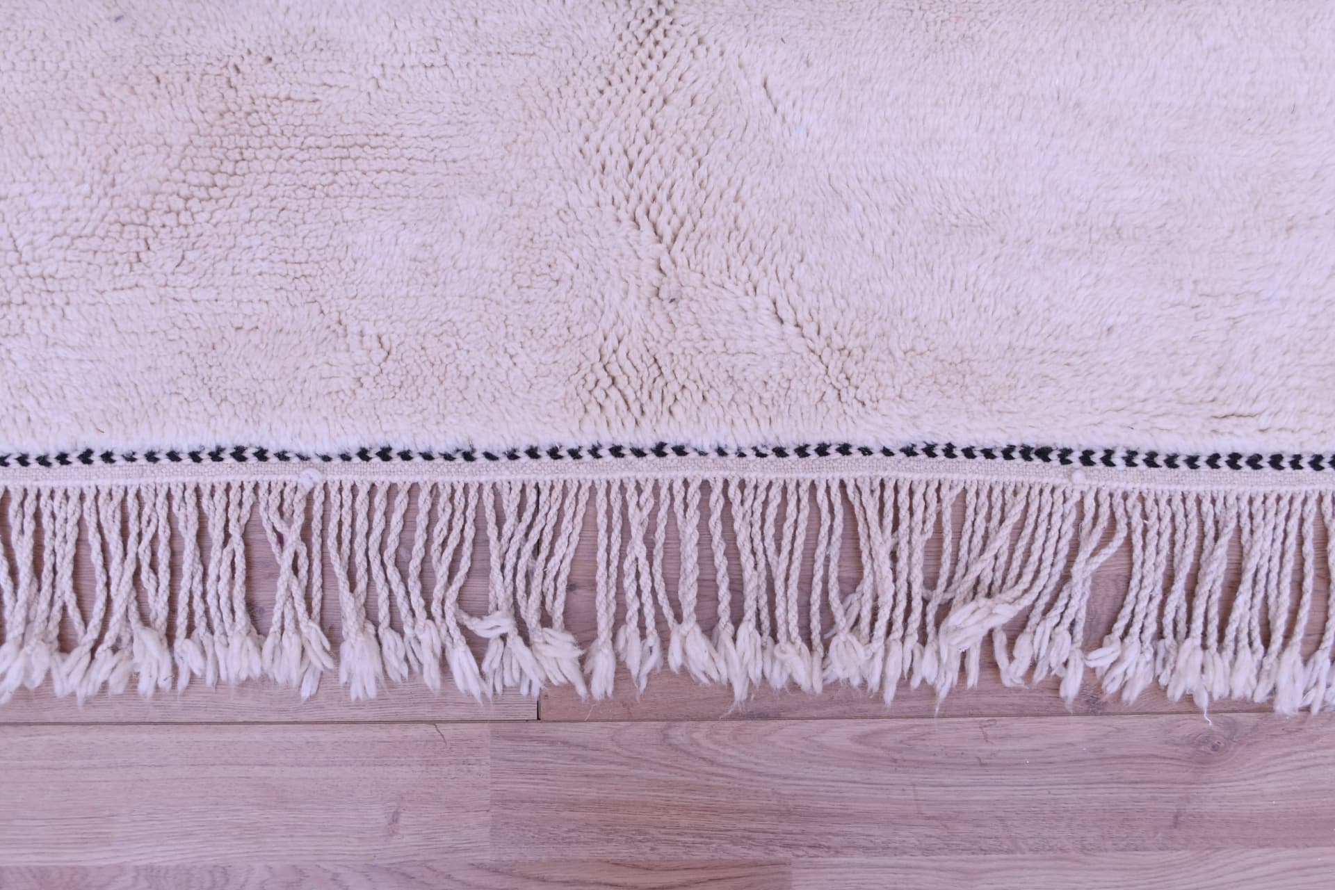 Ivory Black Abstract Rug