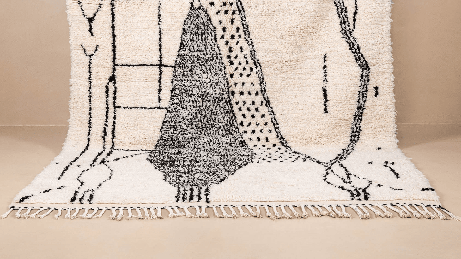 Ivory Linework Azilal Rug