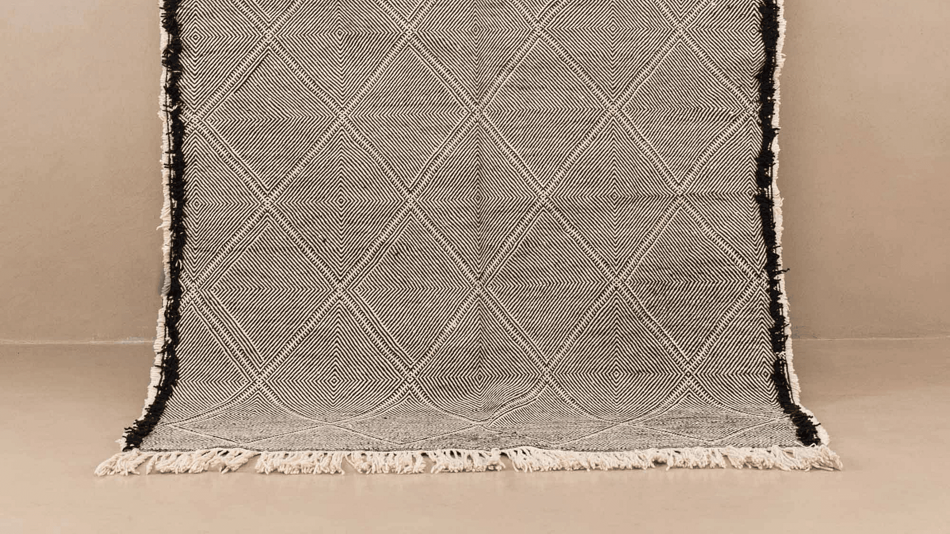 Neutral Black Diamond Taznakht Rug
