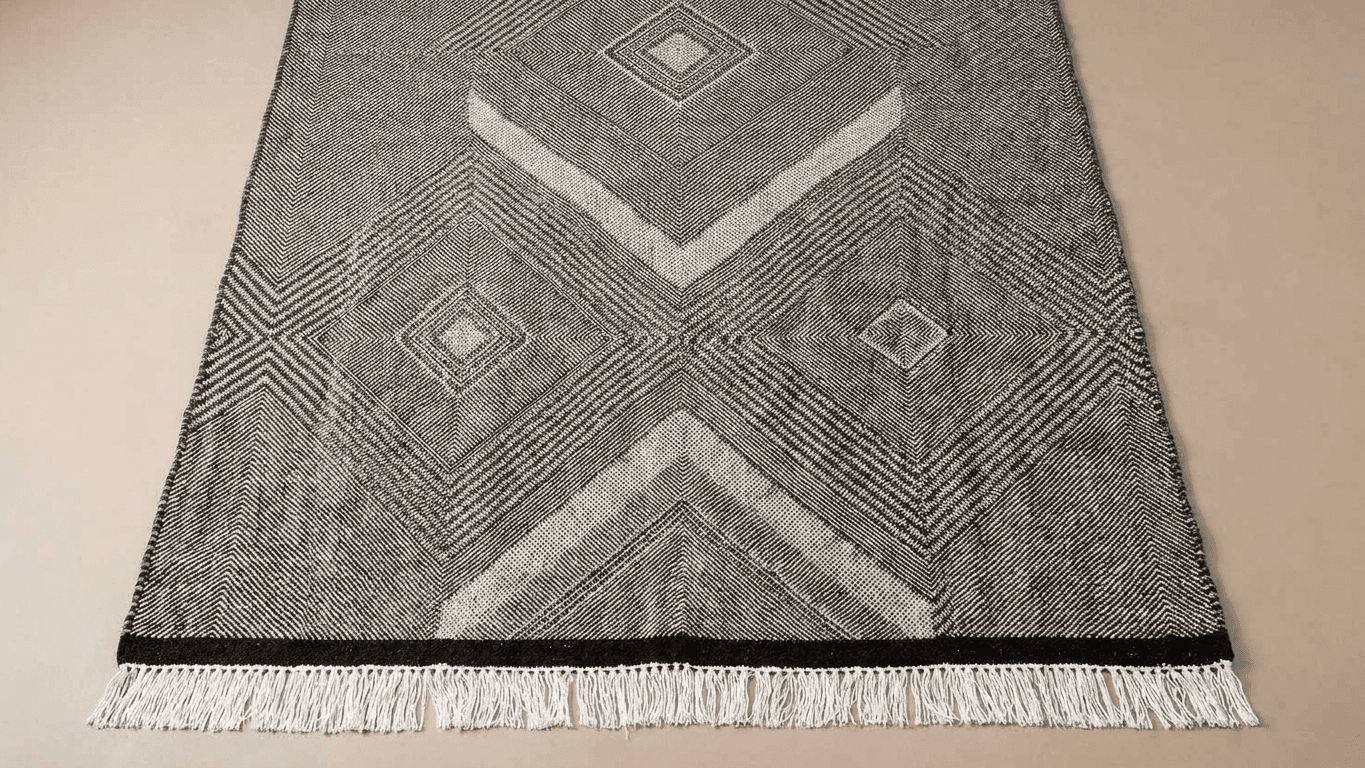 Black X-Motif Taznakht Rug