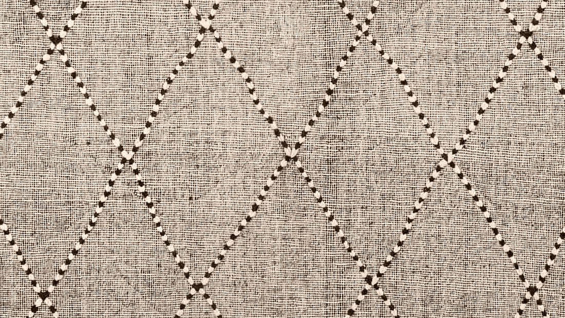 Ivory Dotted Diamond Kilim Rug