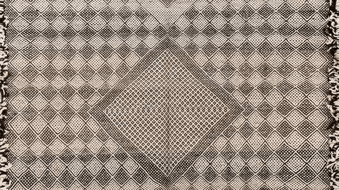 Black Diamond Kilim Taznakht Rug