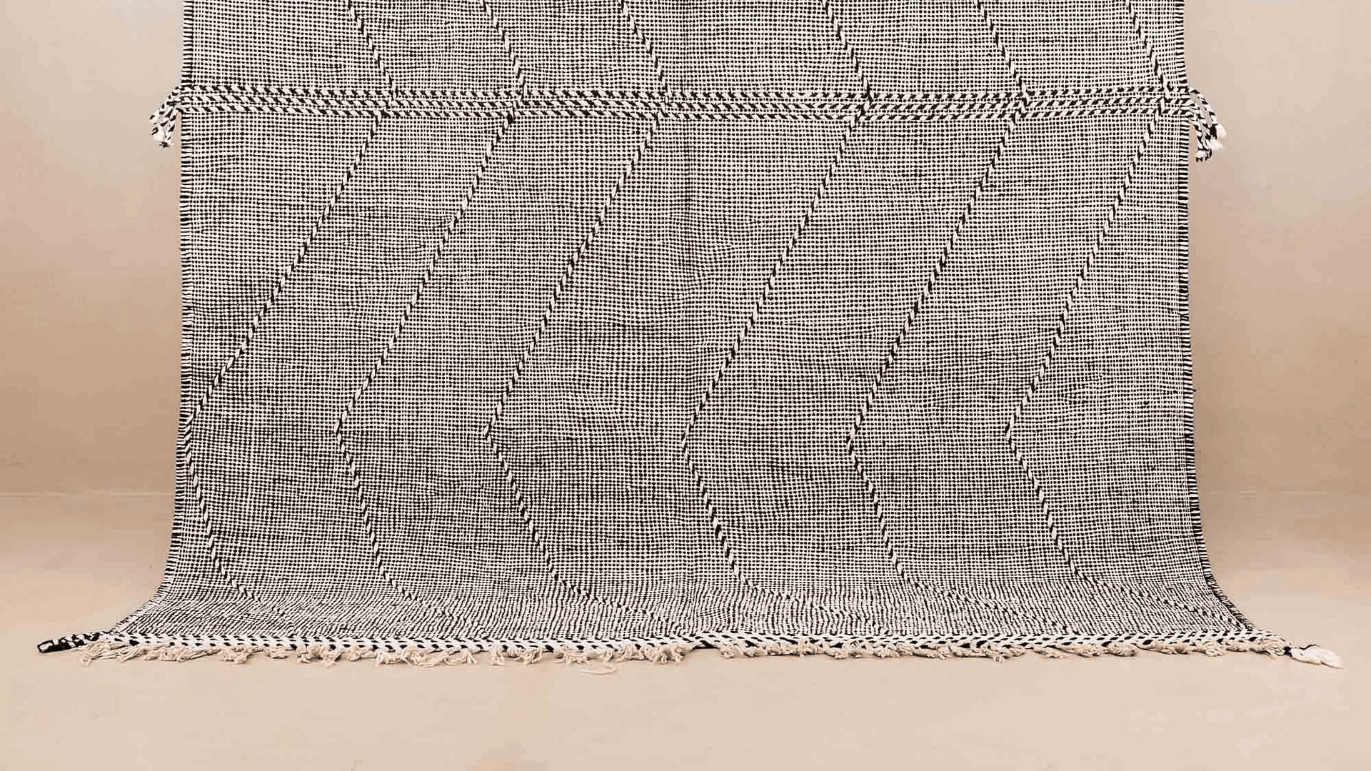 Neutral Chevron Kilim Rug