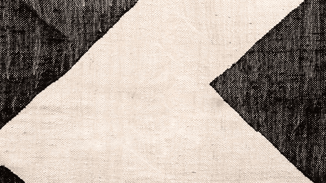 Neutral Arrow Kilim Taznakht Rug