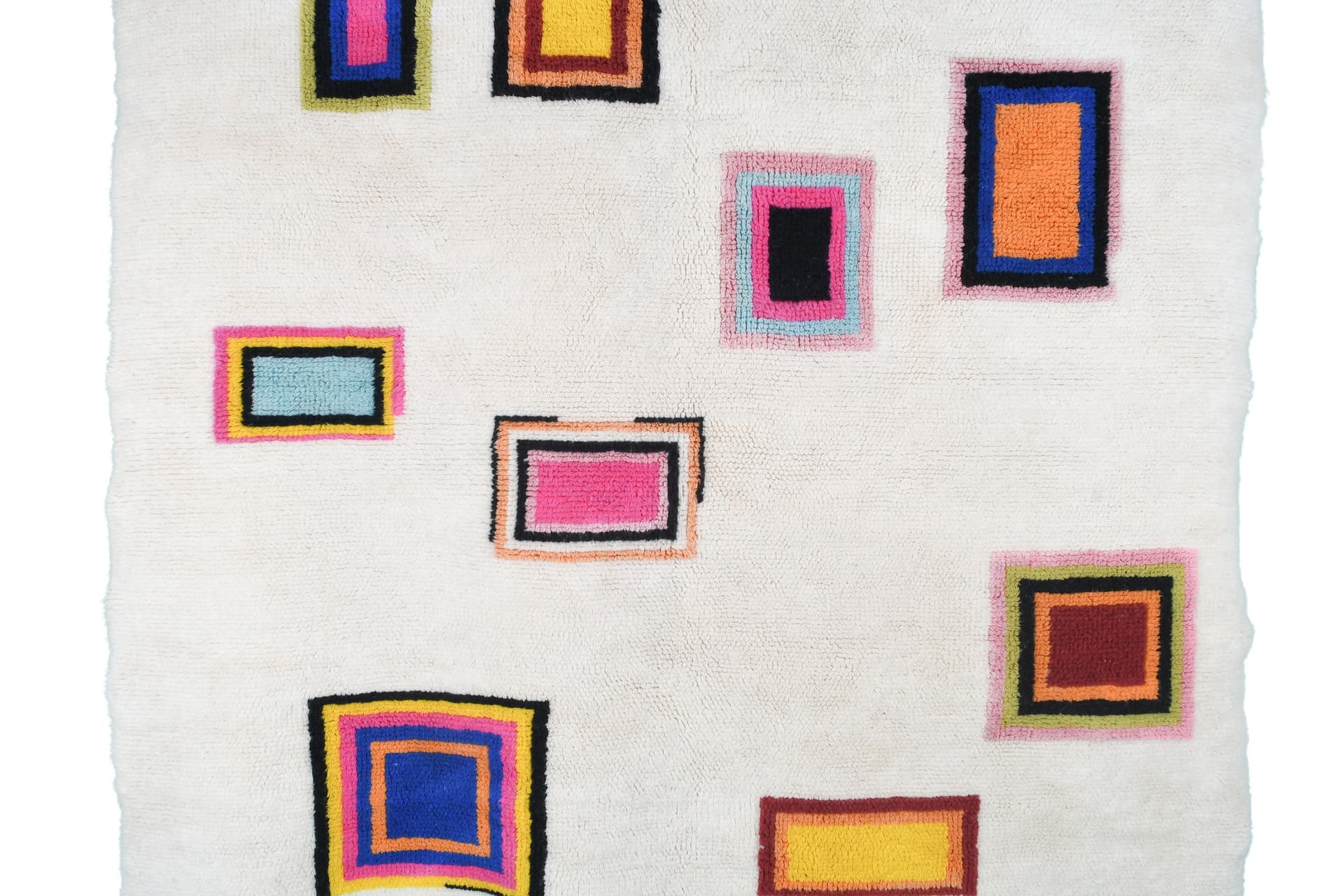 Ivory Framed Rectangle Beni Mrirt Rug
