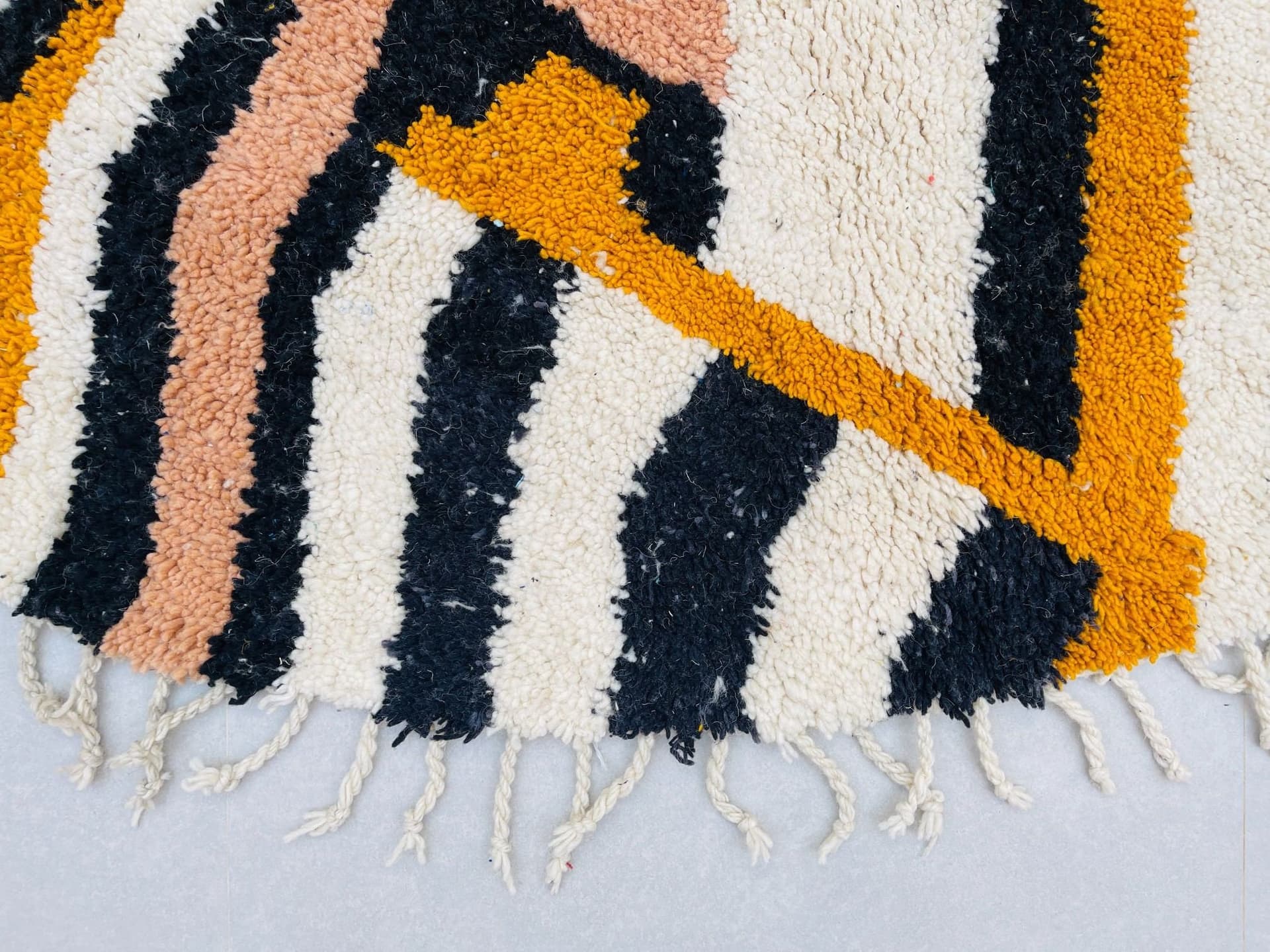 Multicolor Abstract Round Rug