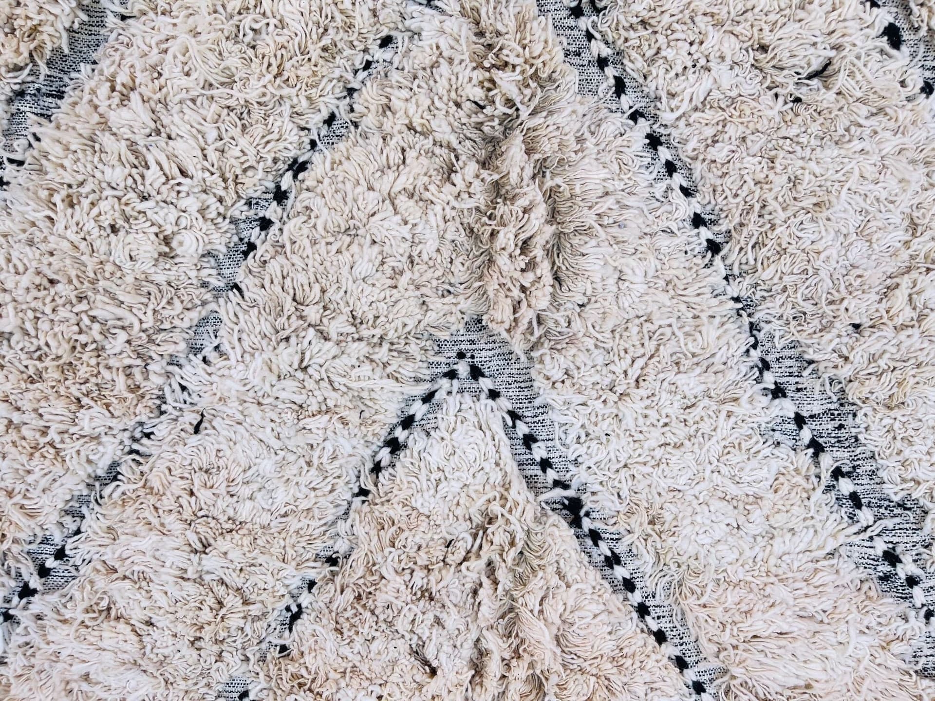 Fluffy Beni ourain rug, Authentic Moroccan rug, Berber carpet, Genuine Wool rug, Handmade rug, Beni ourain style, Area rug, Tapis berbere,