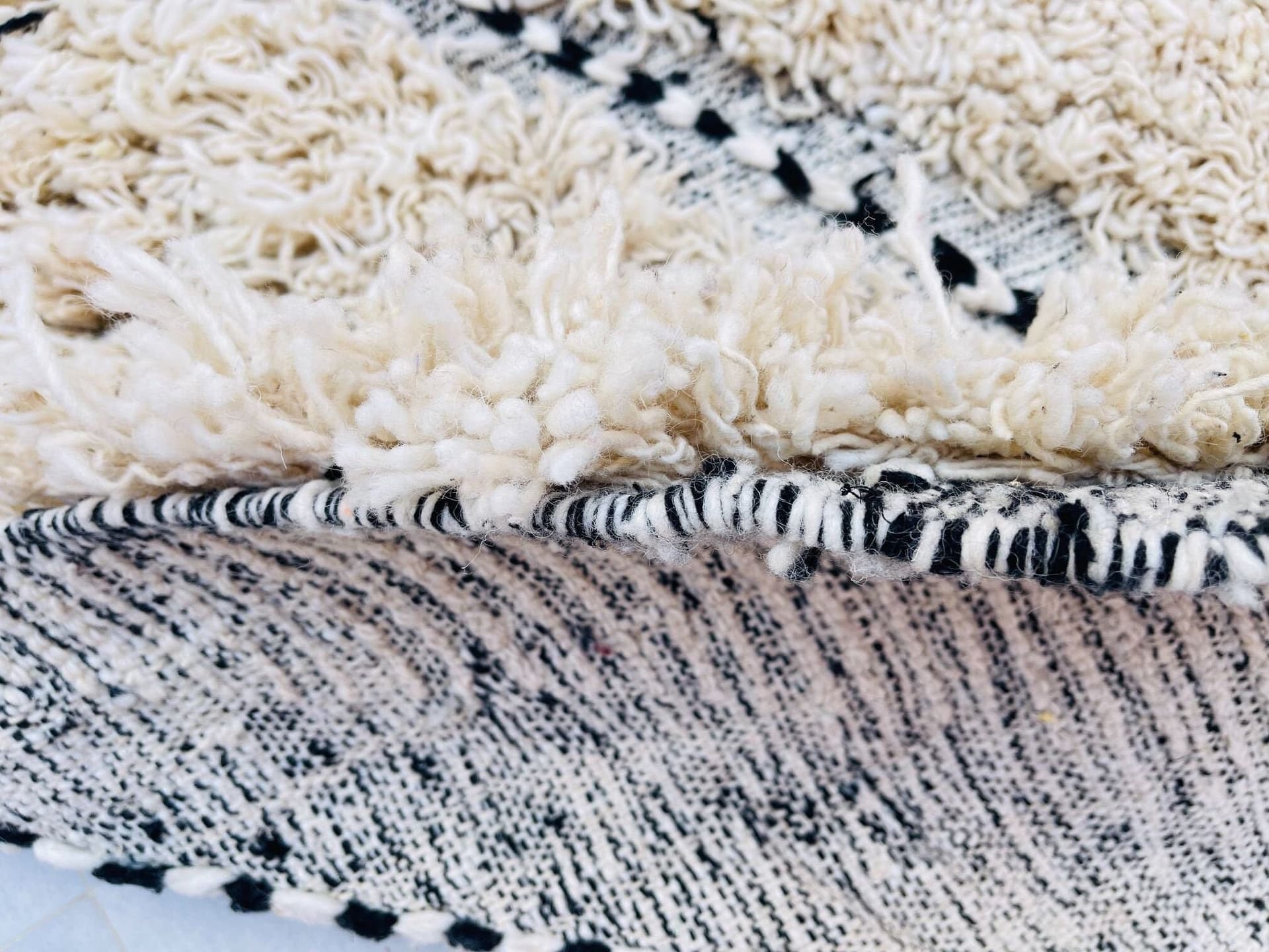 Fluffy Beni ourain rug, Authentic Moroccan rug, Berber carpet, Genuine Wool rug, Handmade rug, Beni ourain style, Area rug, Tapis berbere,