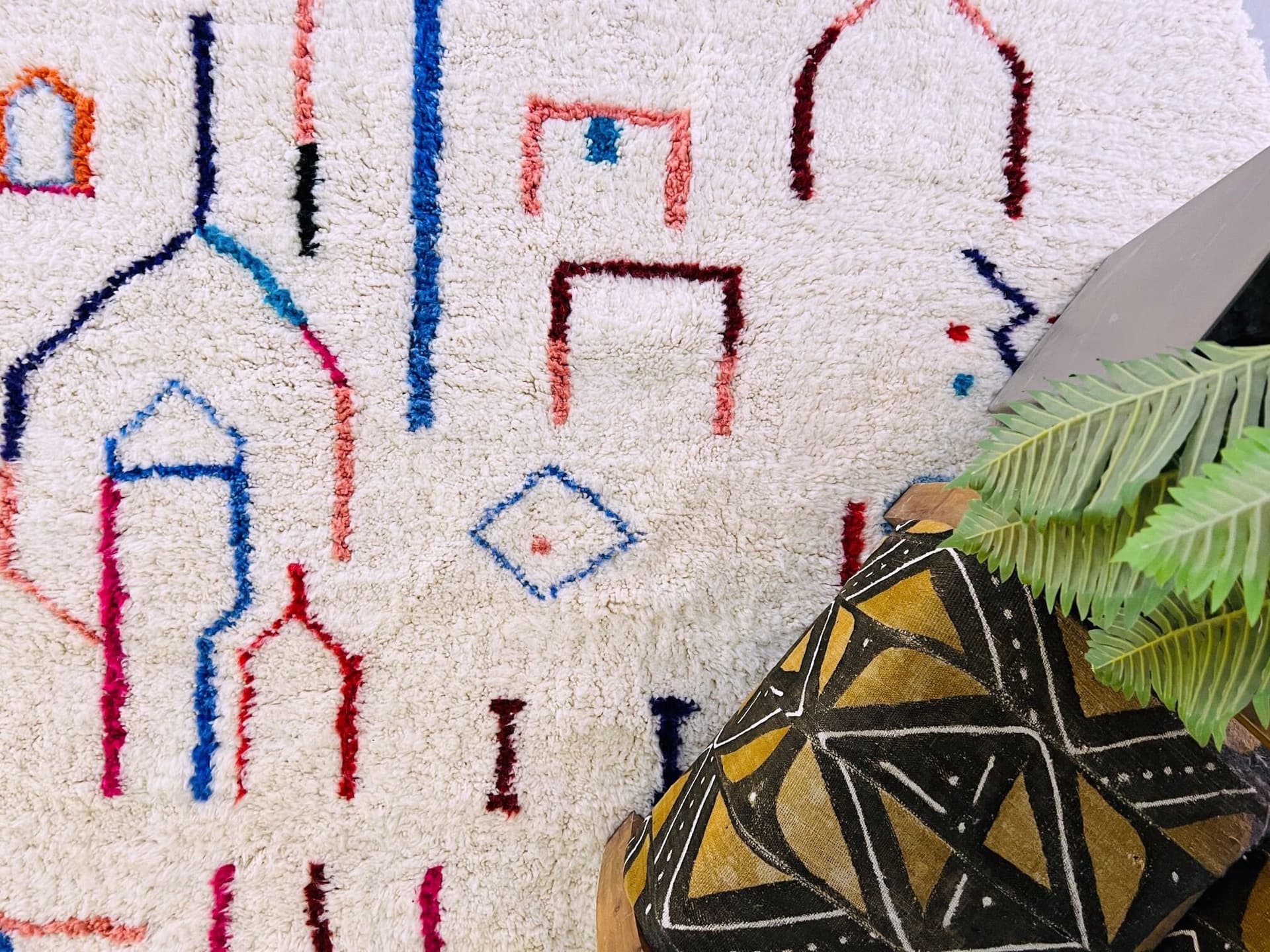 Multicolor Abstract Round Beni Ourain Rug