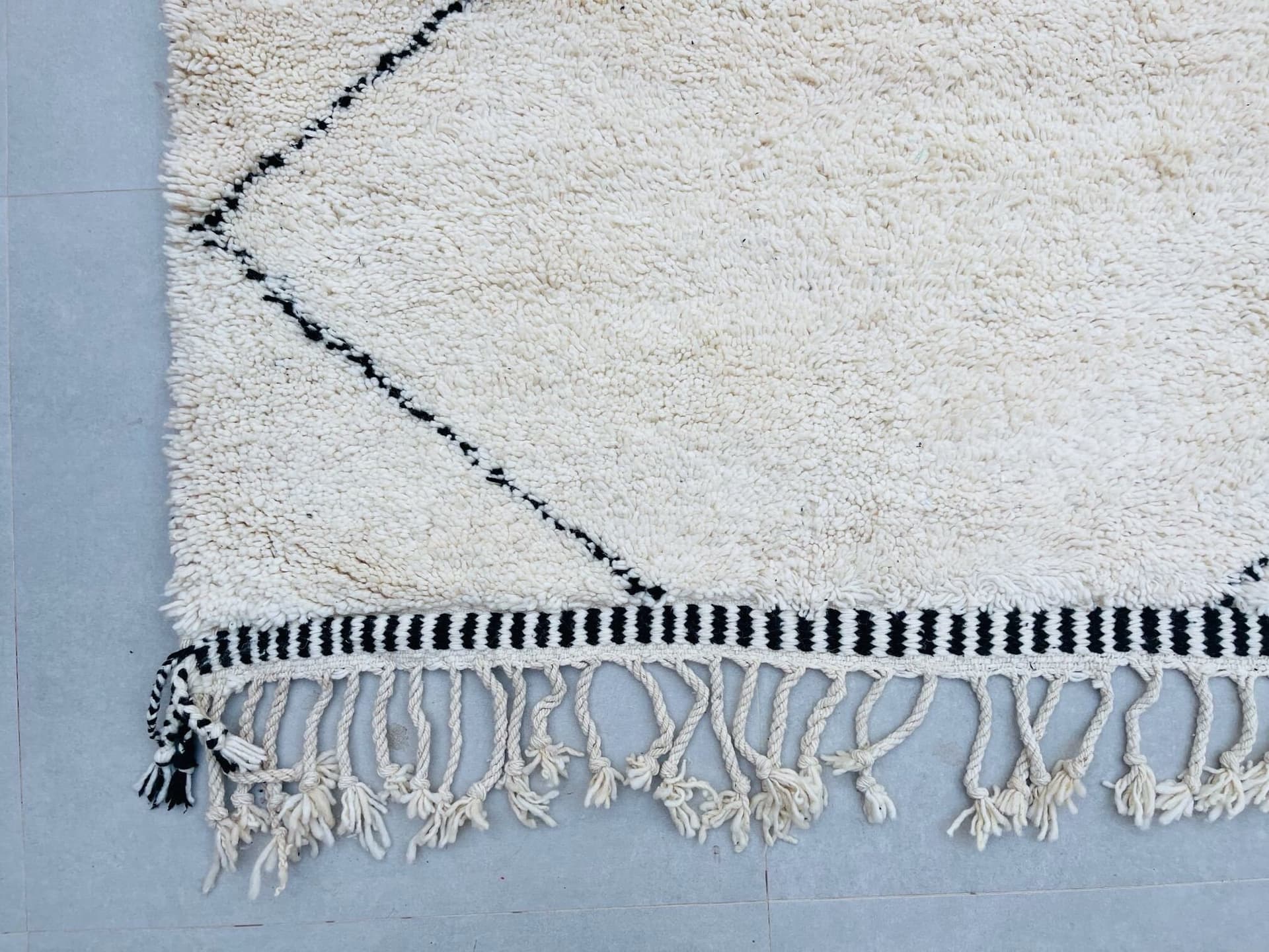Ivory Crossing Diamond Beni Ourain Rug