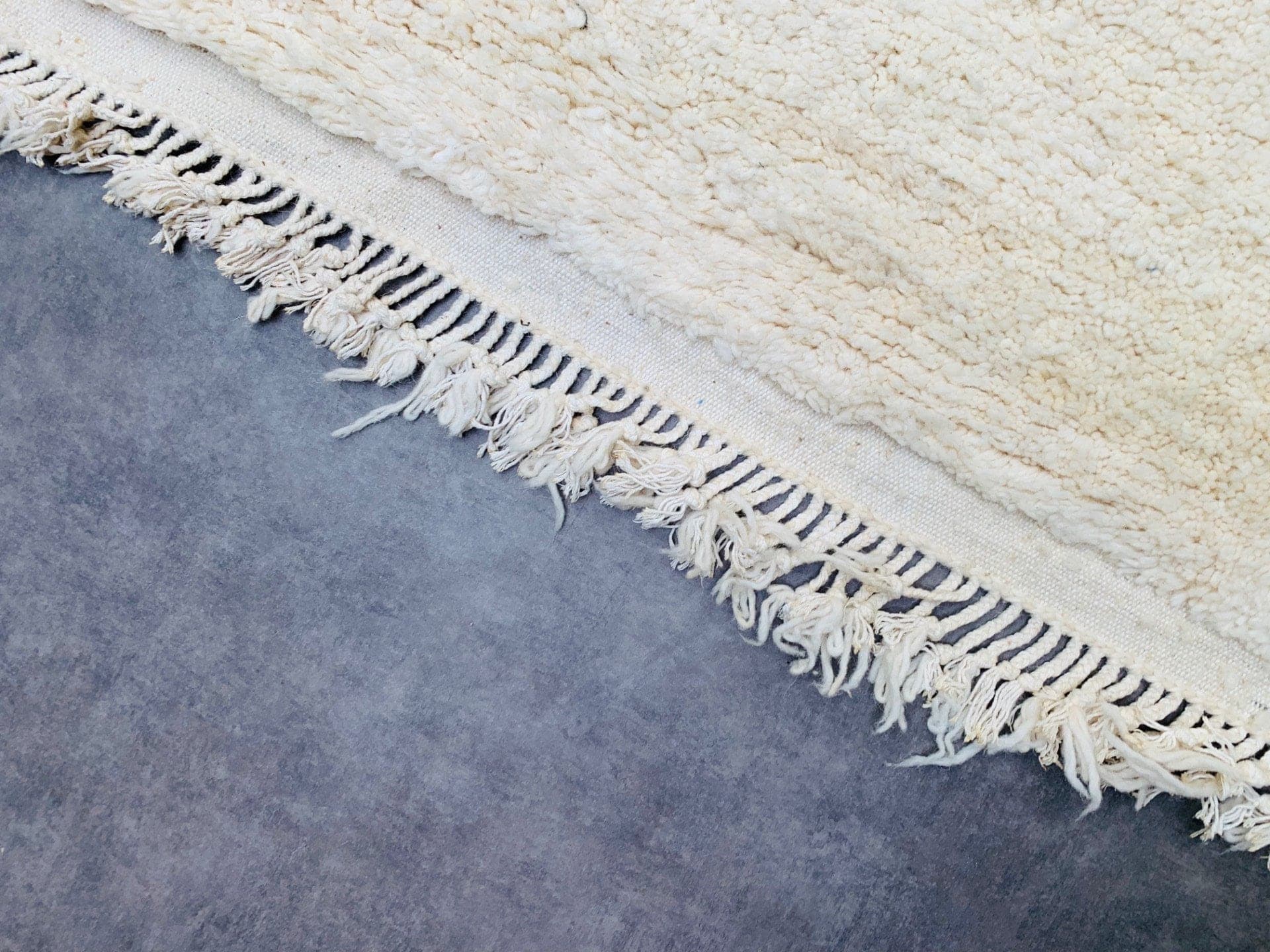 Beni ourain white carpet, Berber Moroccan rug