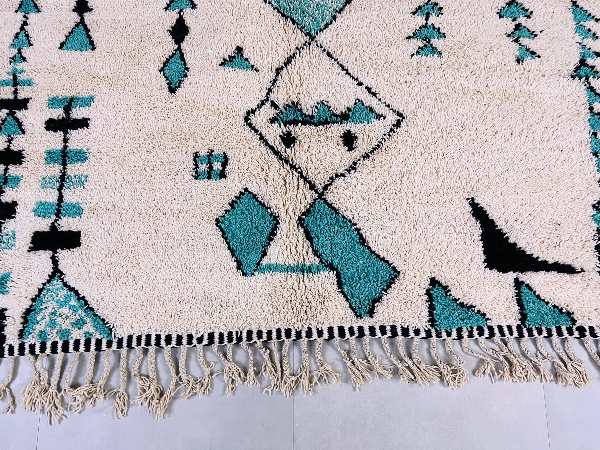 Moroccan Berber rug - Beni ourain rug - Custom area rug - handmade White rug