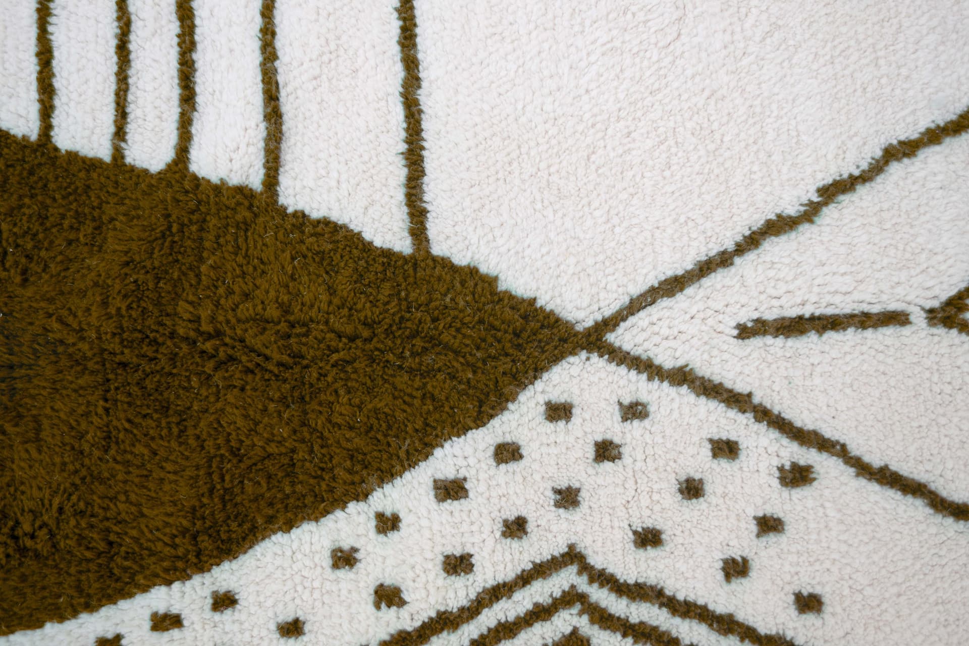 Ivory Brown Abstract Beni Ourain Rug