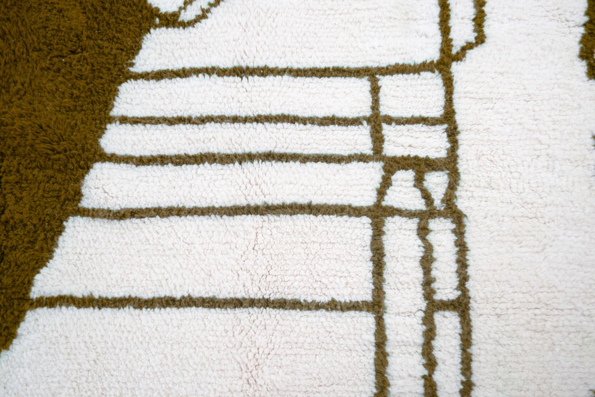 Ivory Brown Abstract Beni Ourain Rug