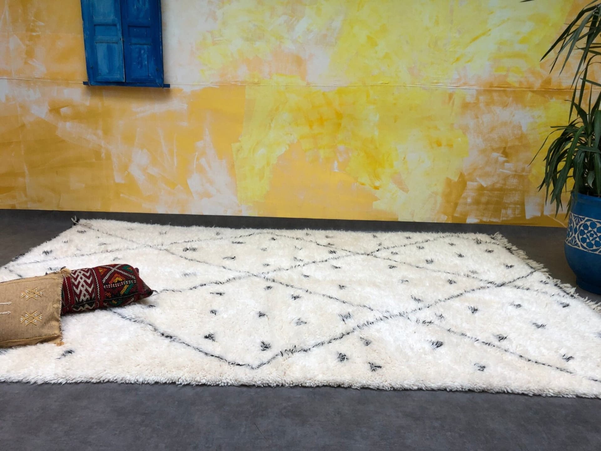 Ivory Speckled Diamond Beni Ourain Rug