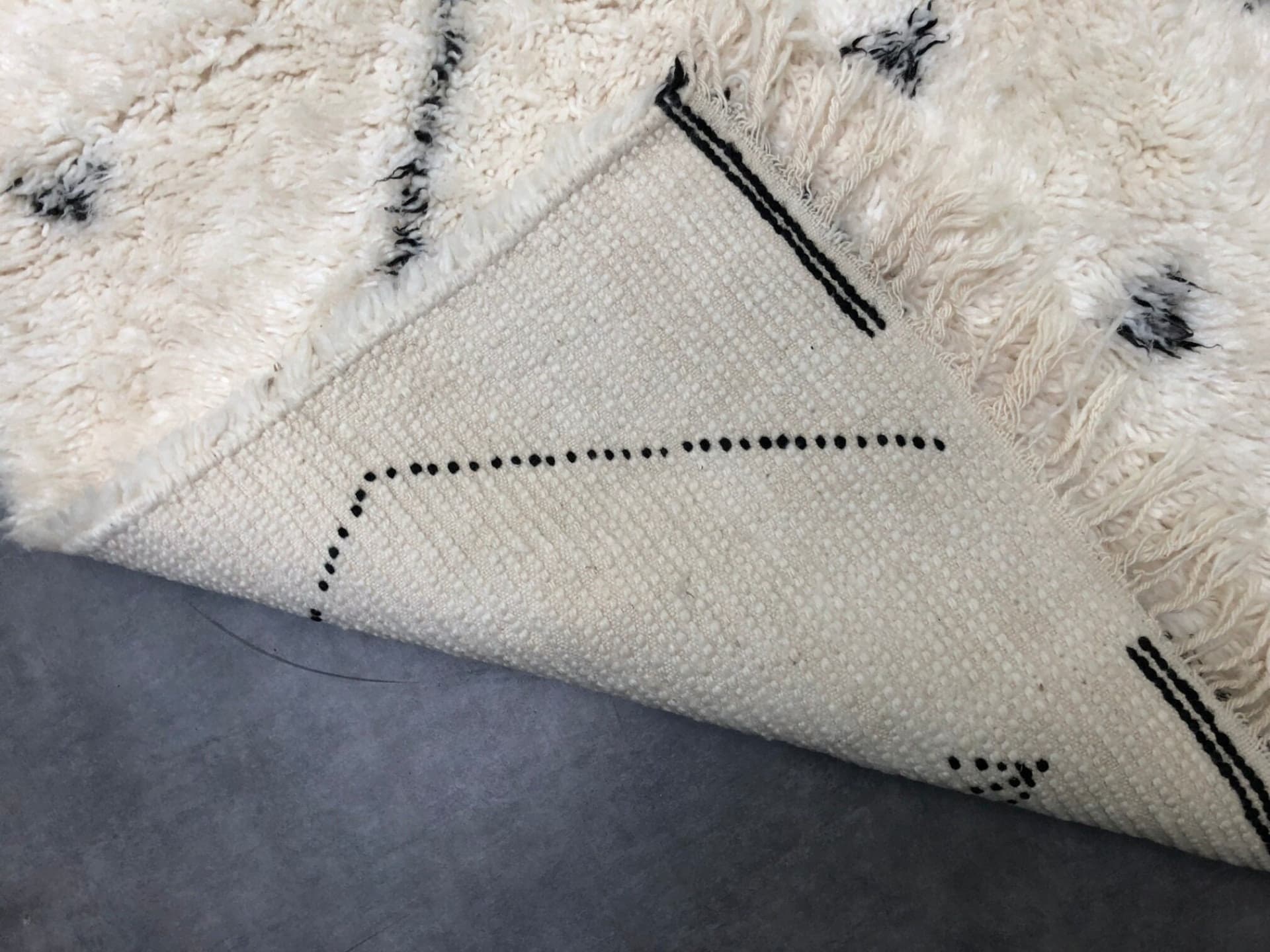 Ivory Speckled Diamond Beni Ourain Rug