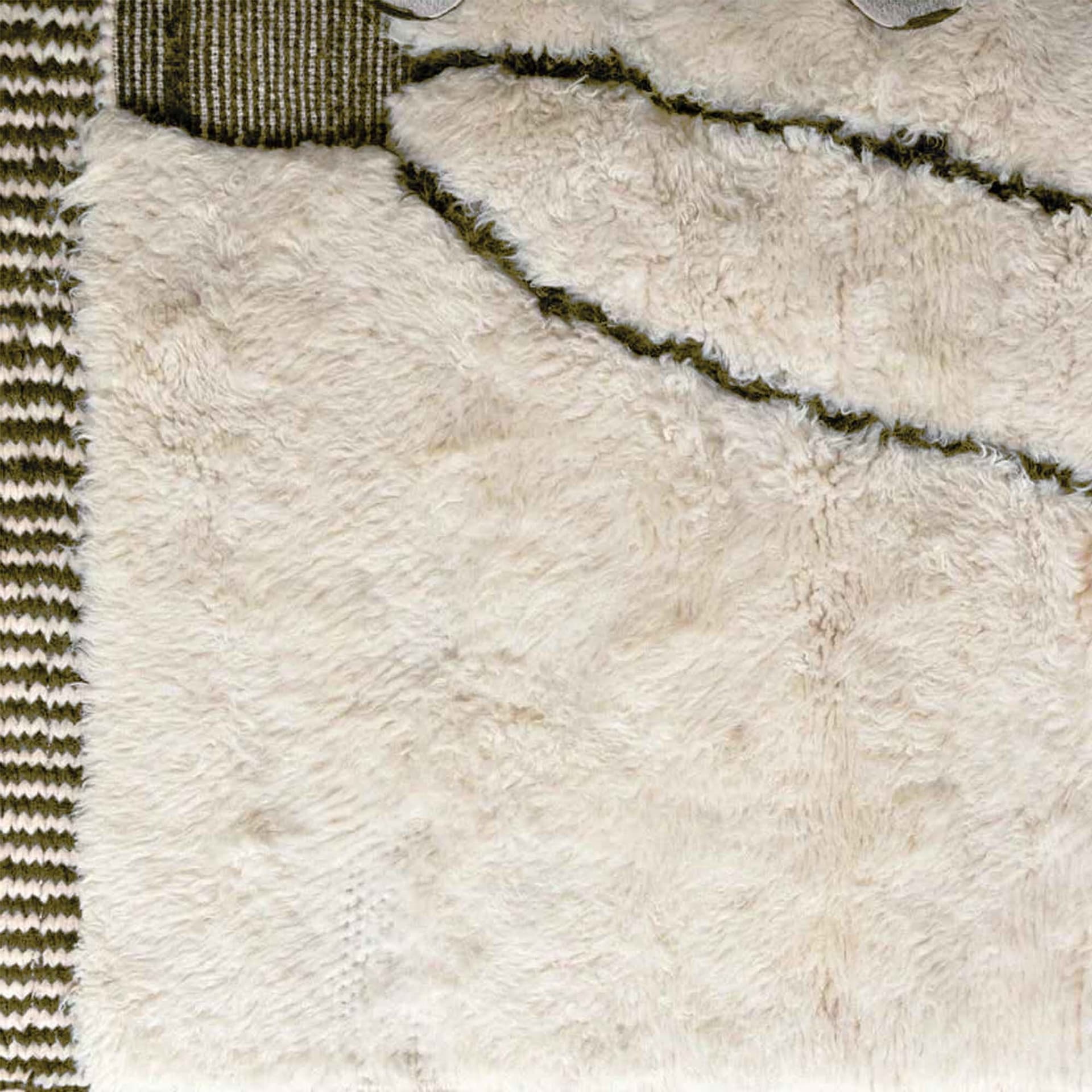 Moroccan Rug Beni Ourain 7x10 Wool Ivory Olive Green Minimalist Living Room Berber