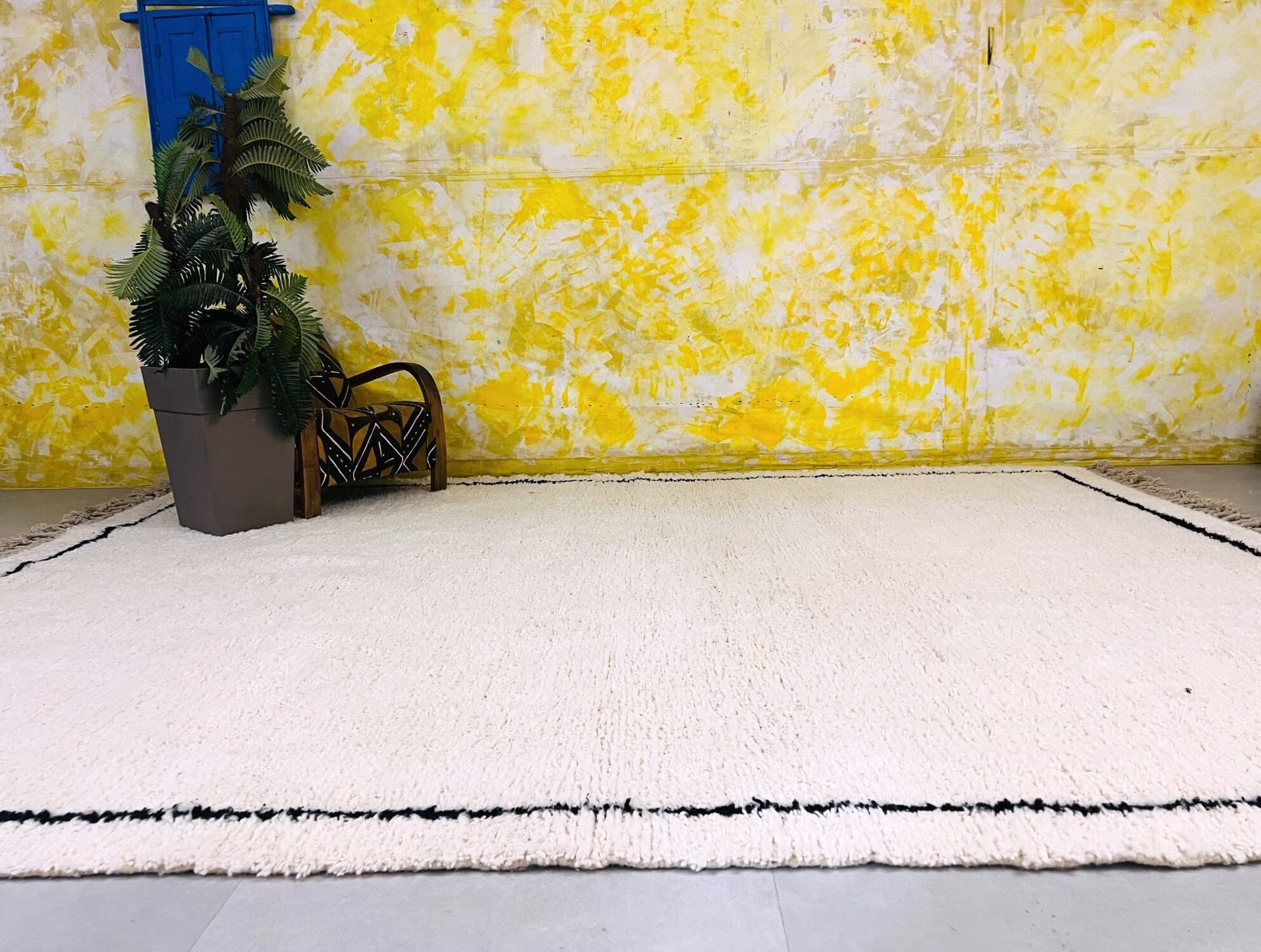 Black Border Beni Ourain Rug