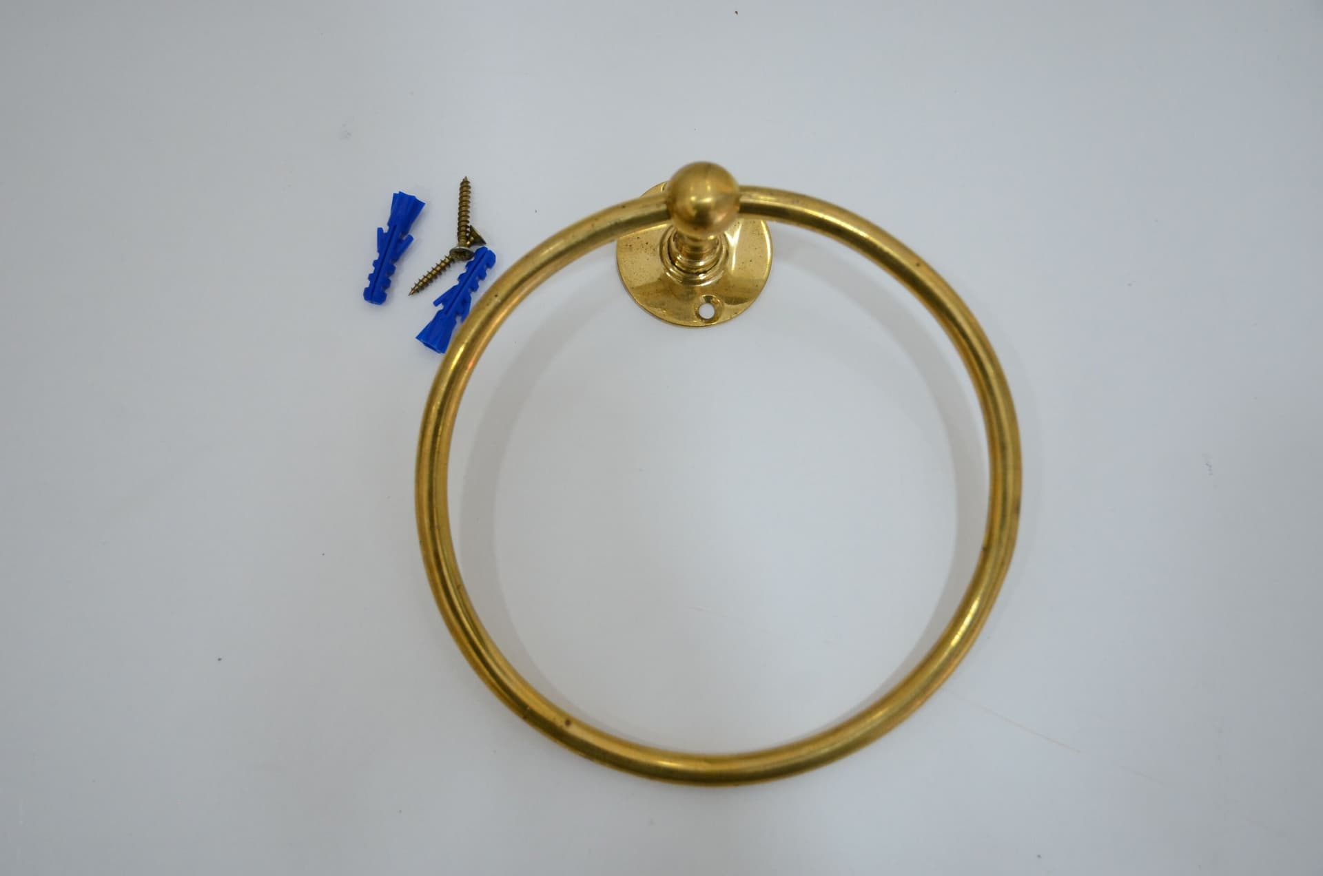 towel ring, unlacquered brass, towel rack, towel rod, towel rail, vintage towel holder, old towel holder, brass hardware, bathroom hardware,