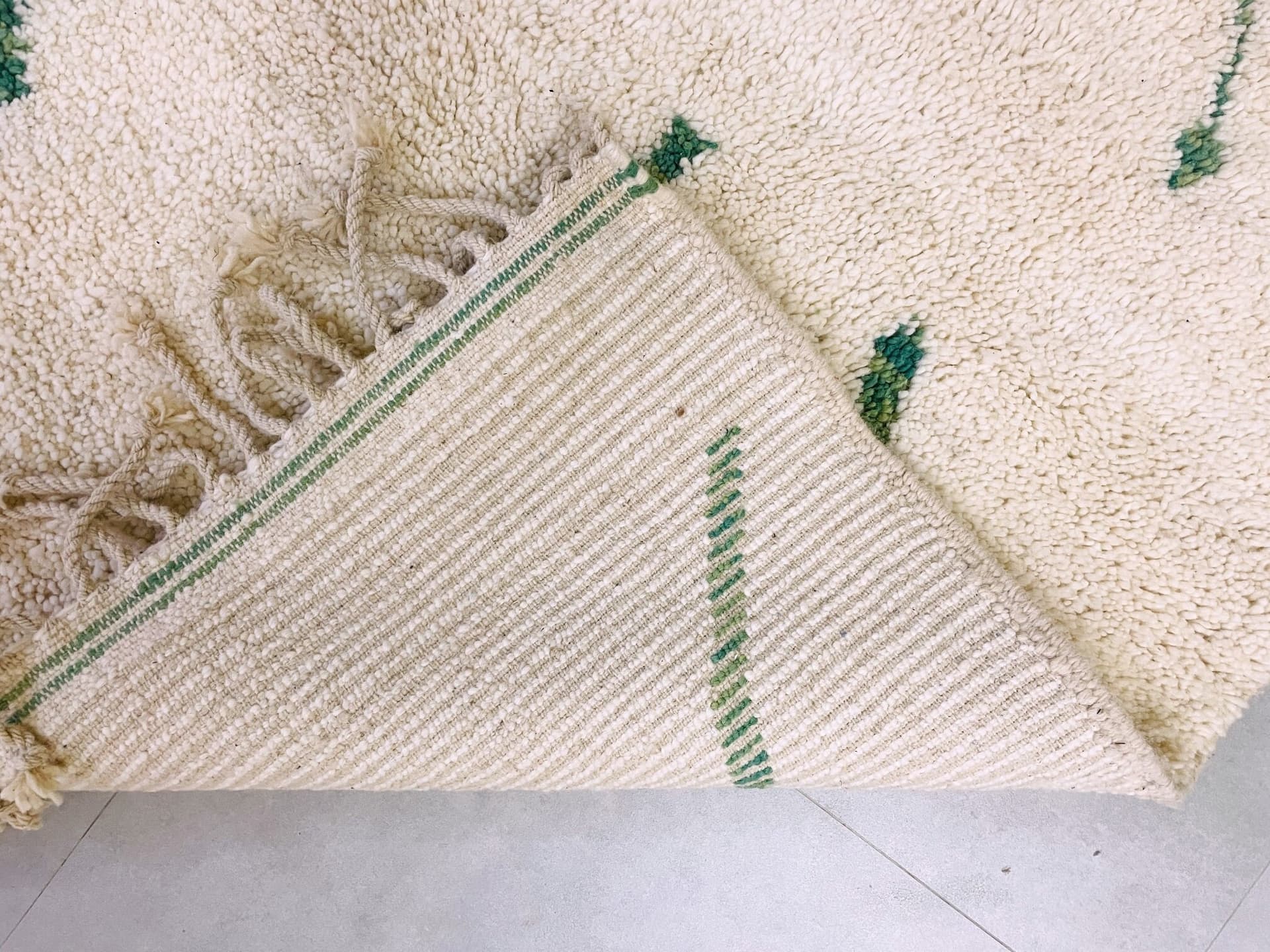 Ivory Green Line Beni Ourain Rug