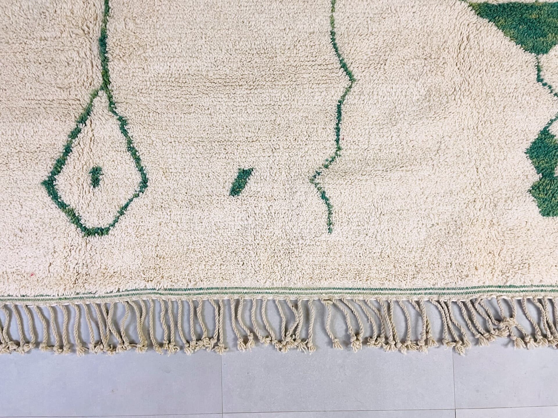 Ivory Green Line Beni Ourain Rug