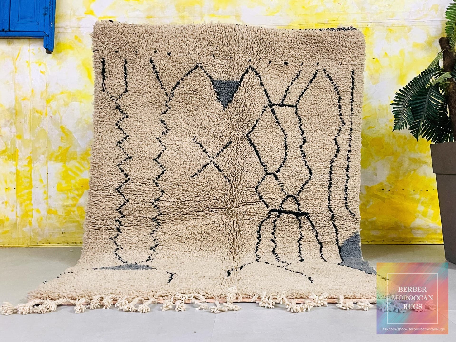 Neutral Cracked Diamond Beni Ourain Rug