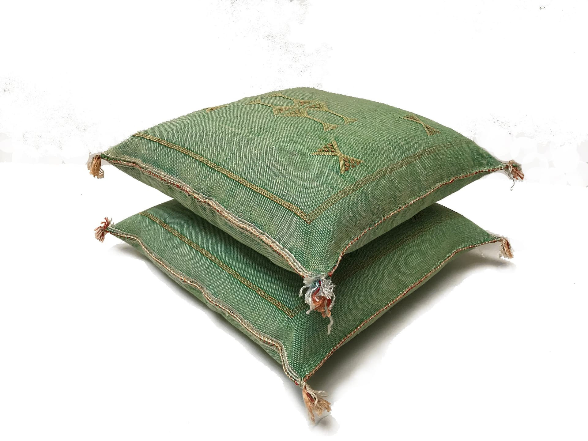 Green silk pillow, Moroccan Sabra cushion, handmade cactus silk pillow, Berber Sabra cushion, Pillow Throw, Moroccan Lumbar Sabra Cushion