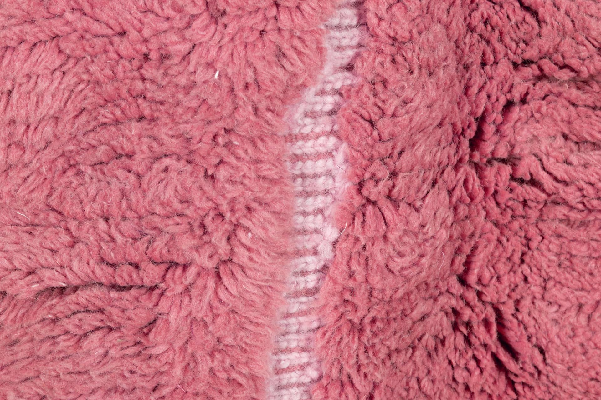 Pink Organic Line Beni Mrirt Rug