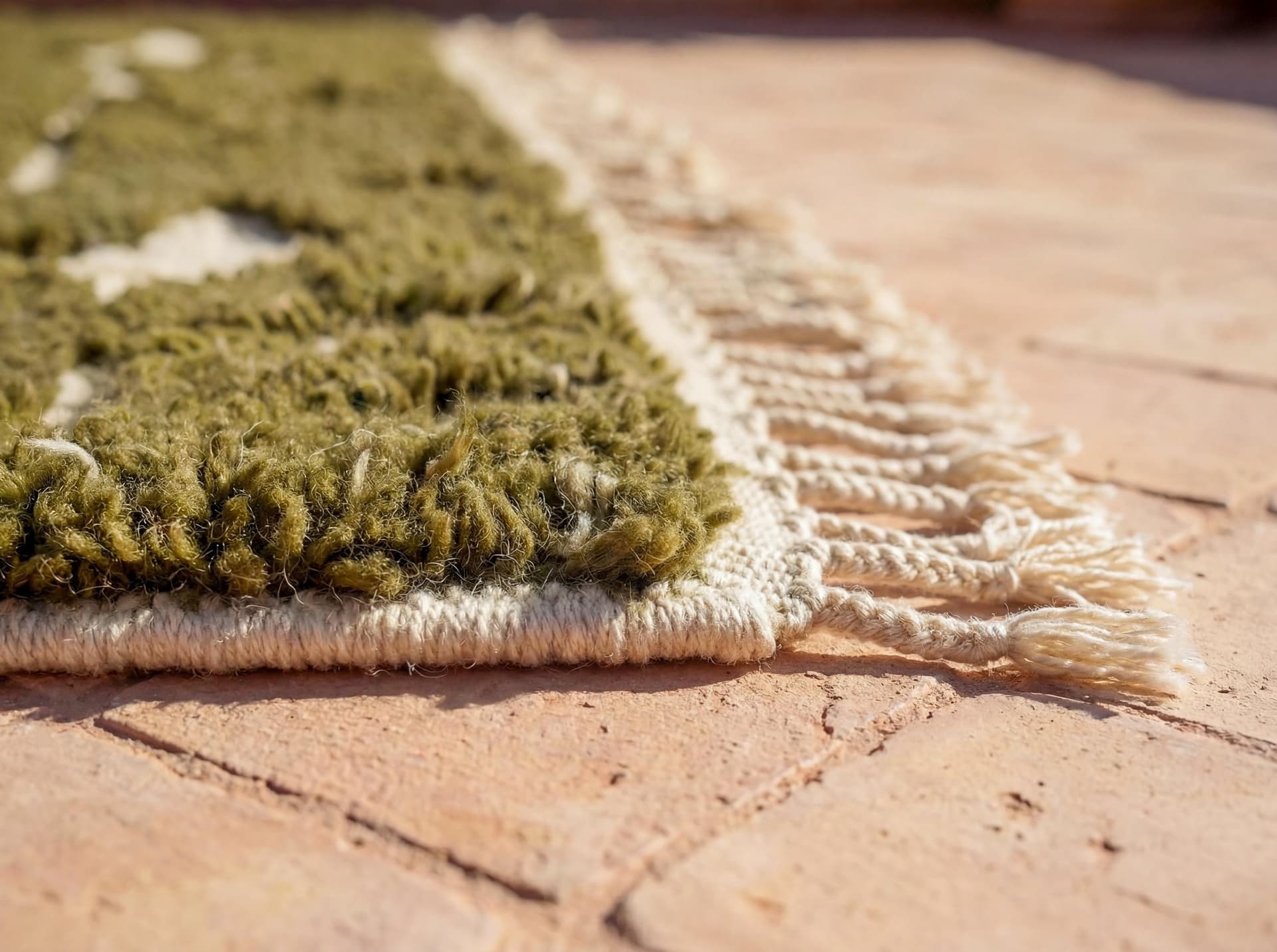 Olive Sculpted Abstract Rug