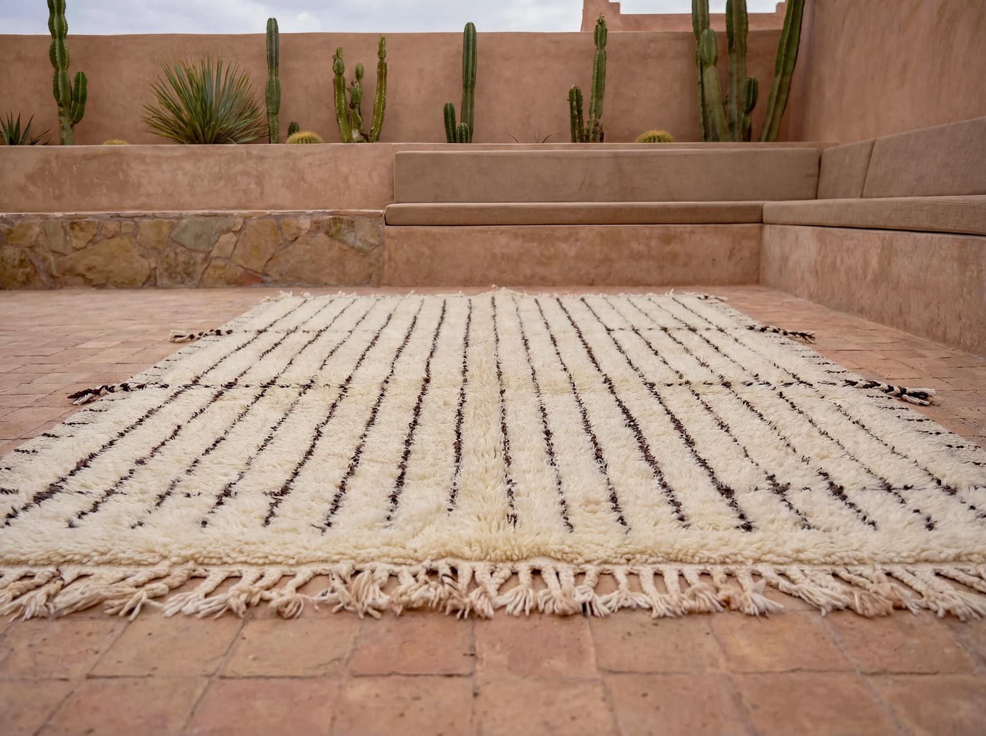 Ivory Vertical Stripe Rug