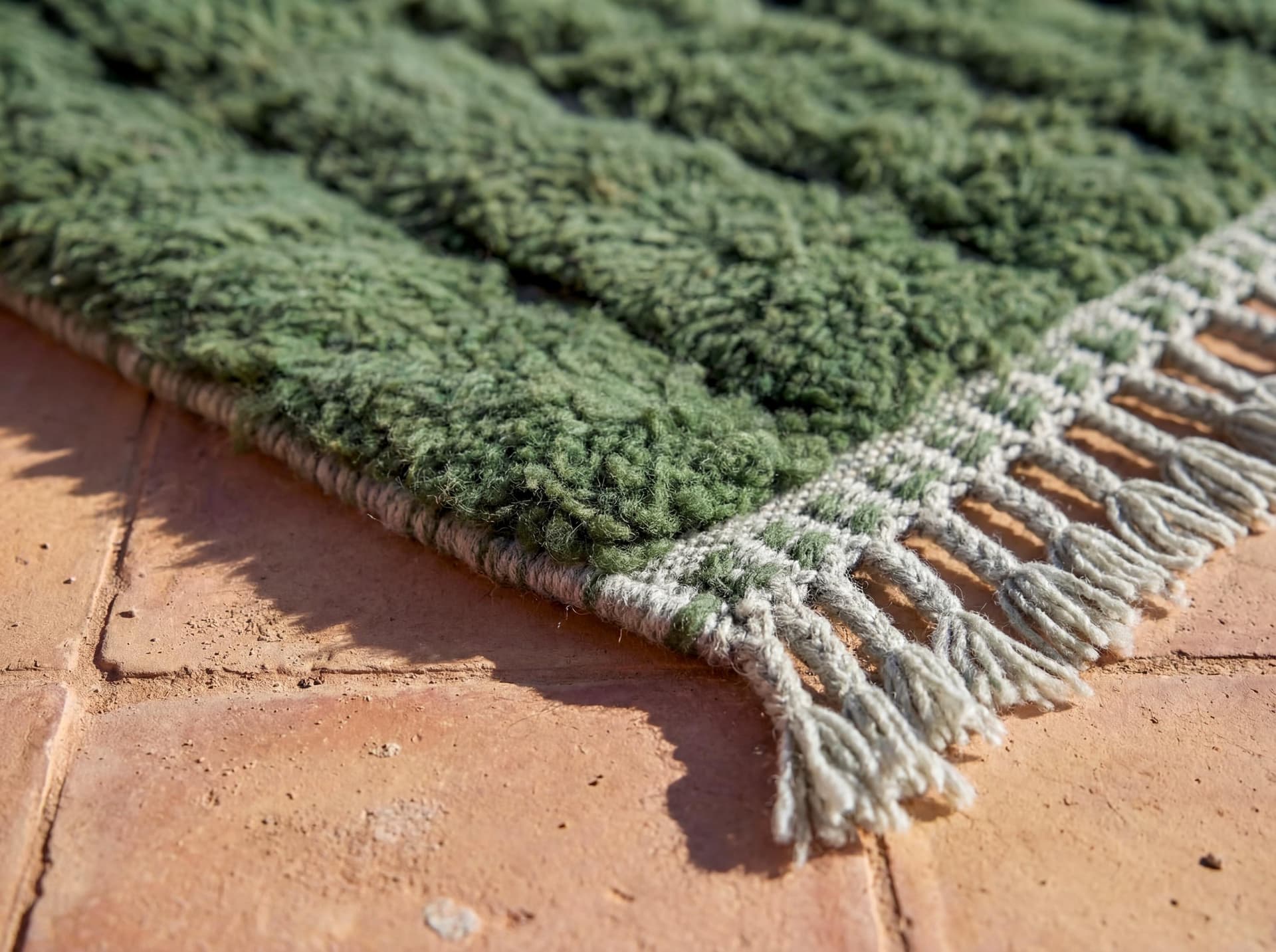 Green Geometric Beni Mrirt Rug