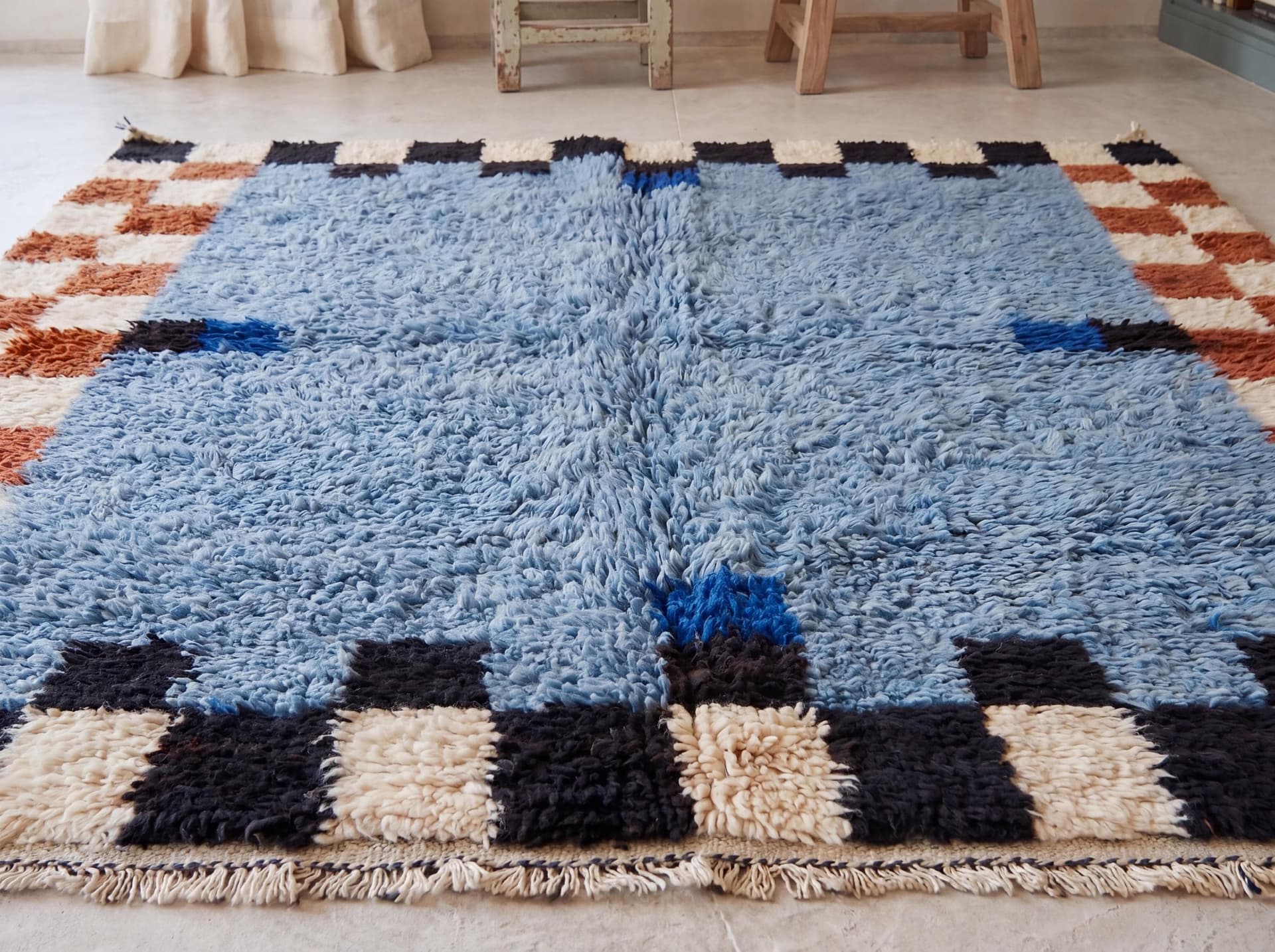 Blue Checkered Border Rug