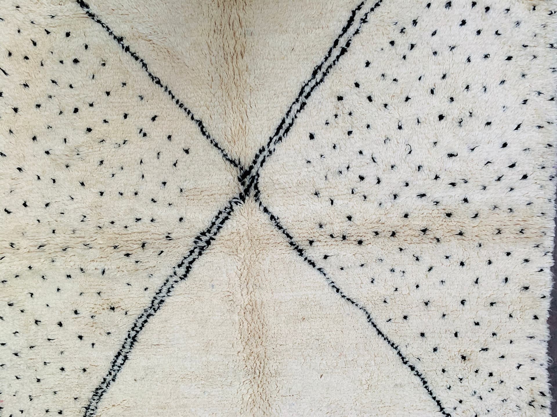 Neutral Diamond Beni Ourain Rug