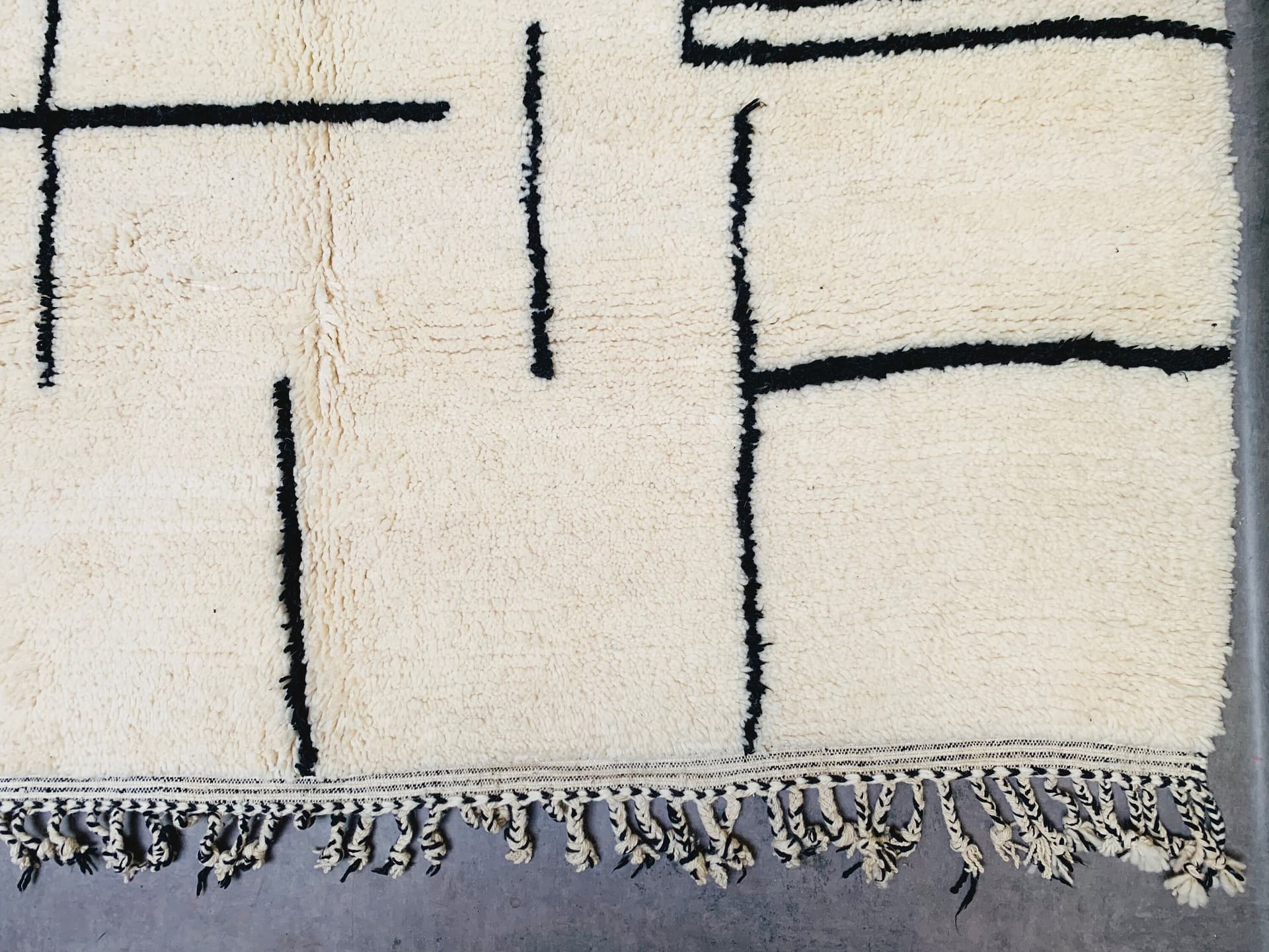 Ivory Asymmetric Grid Beni Ourain Rug