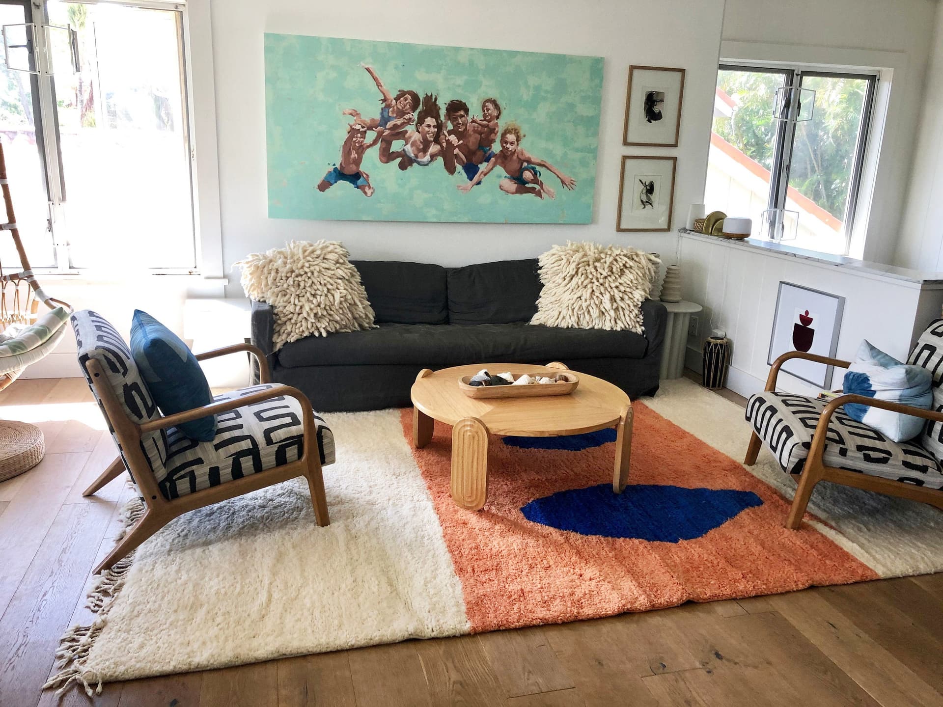 Ivory Cobalt Accent Beni Mrirt Rug