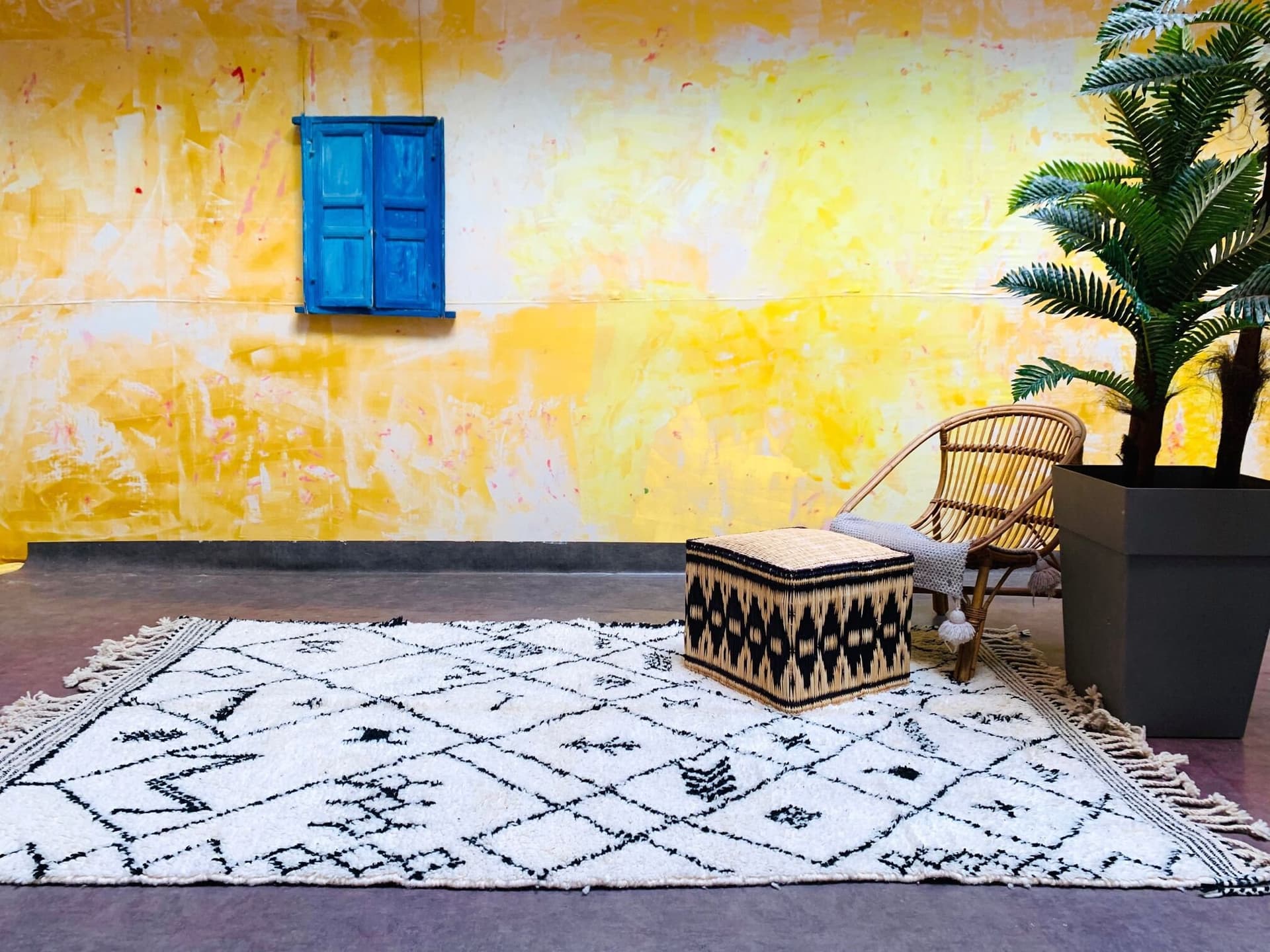 Ivory Scattered Diamond Beni Ourain Rug