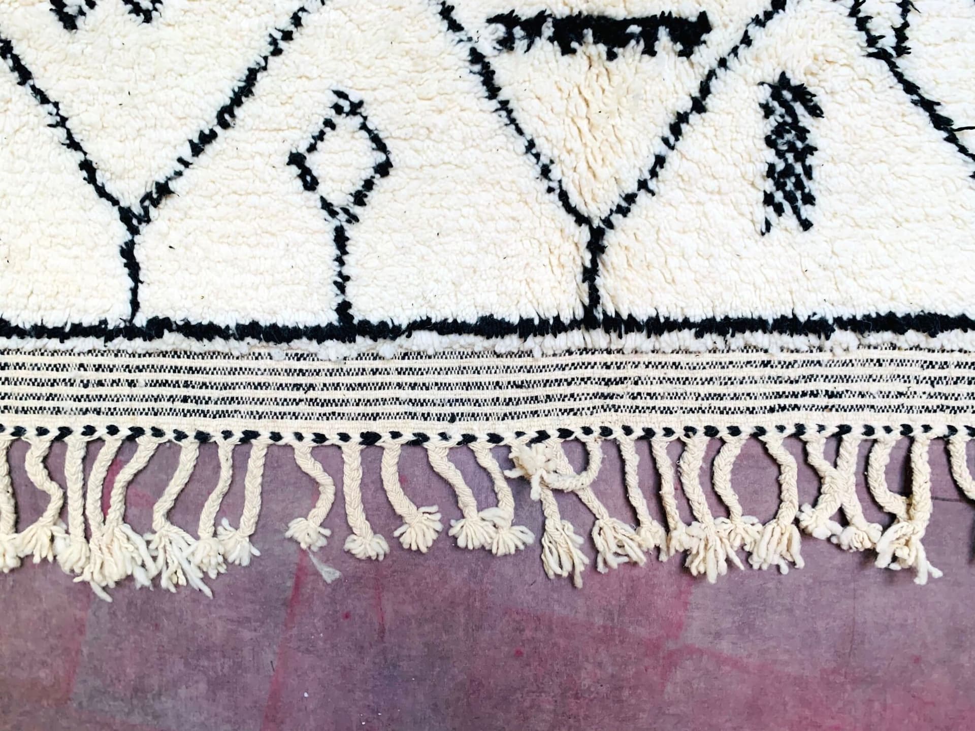 Ivory Scattered Diamond Beni Ourain Rug