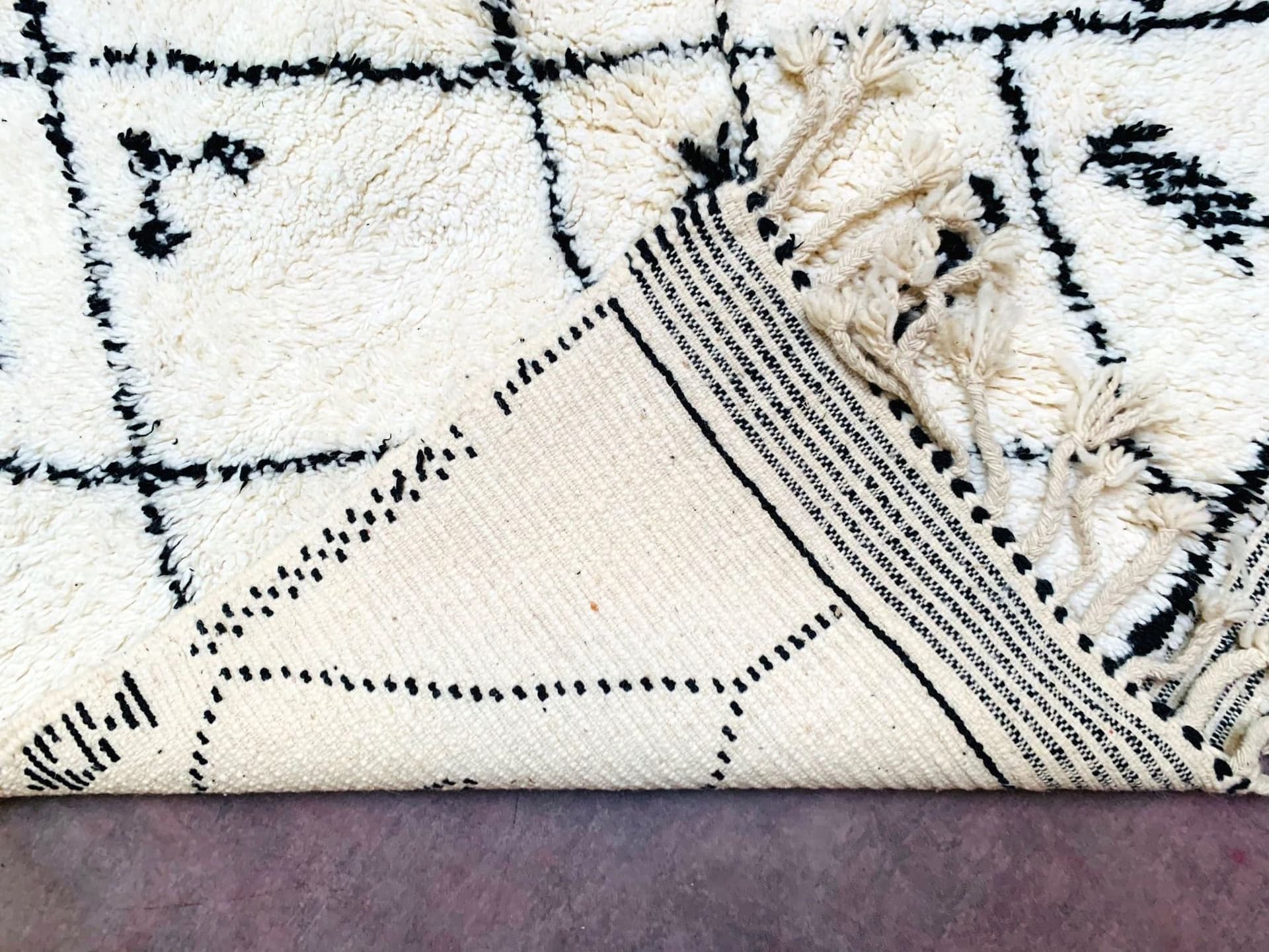 Ivory Scattered Diamond Beni Ourain Rug