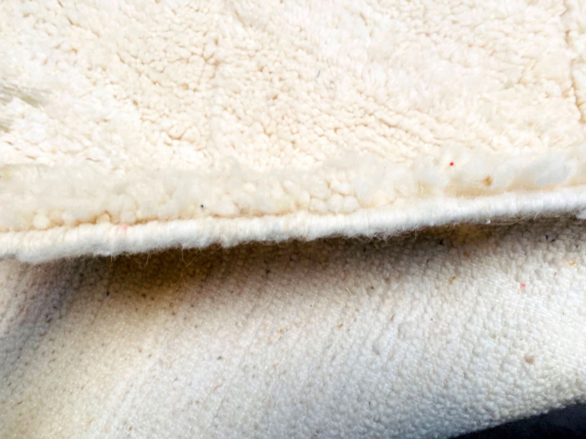 Beni Ourain solid rug - 100% wool Beber Moroccan carpet