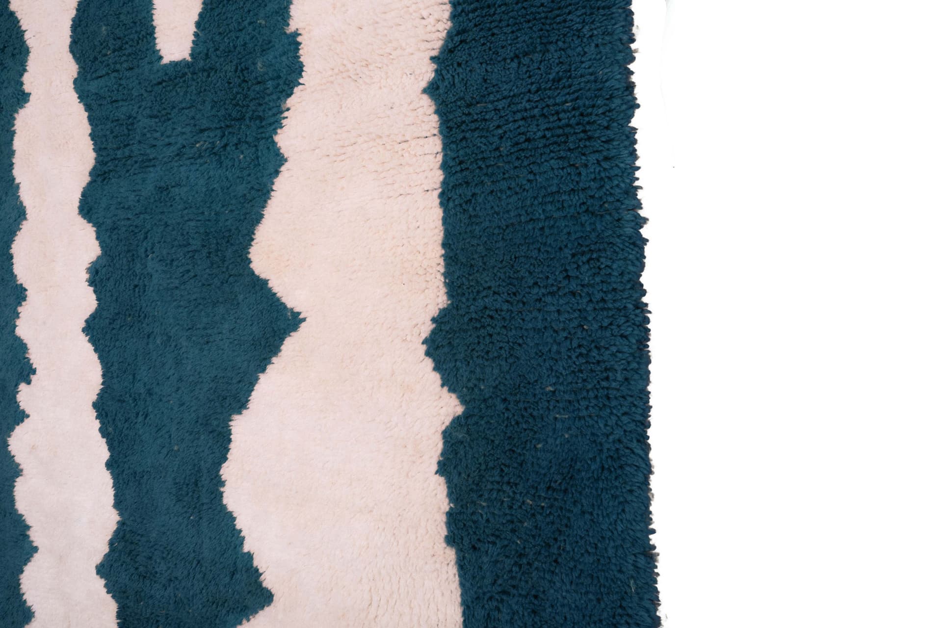 Blue Wavy Stripe Beni Mrirt Rug