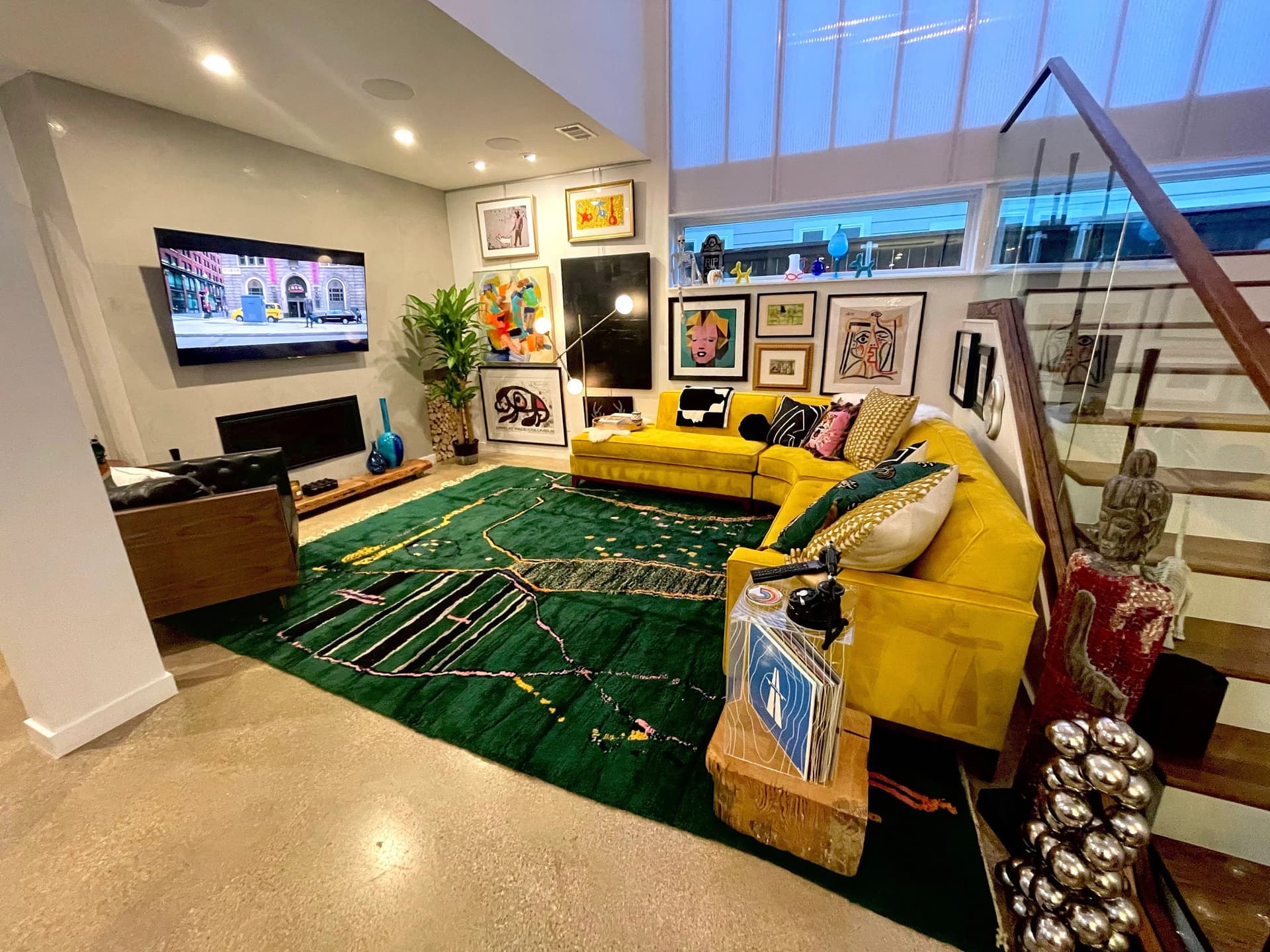 Emerald Green Abstract Line Rug