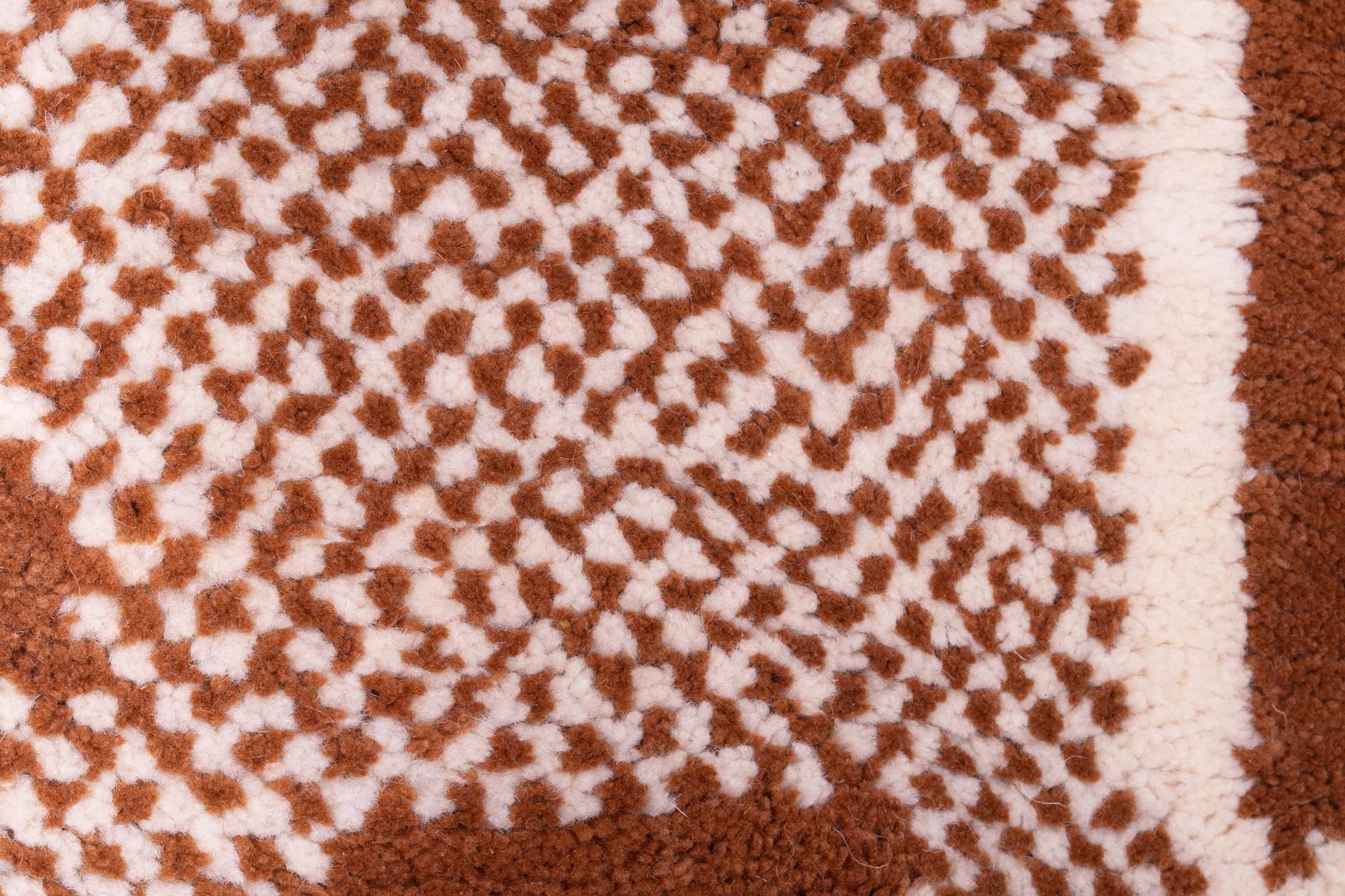 Rust Geometric Beni Mrirt Rug